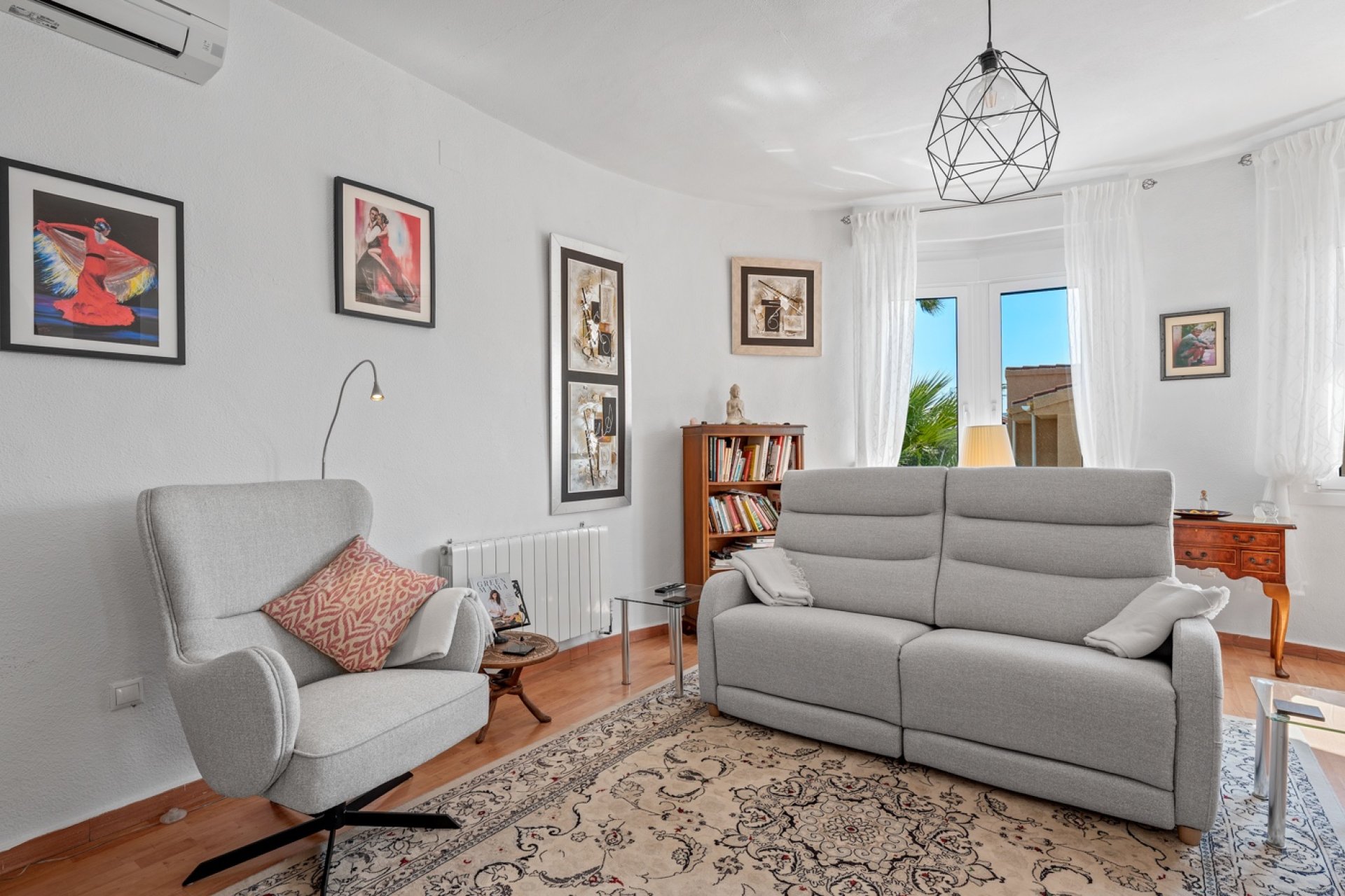 Återförsäljning - Villa -
Ciudad quesada - Rojales