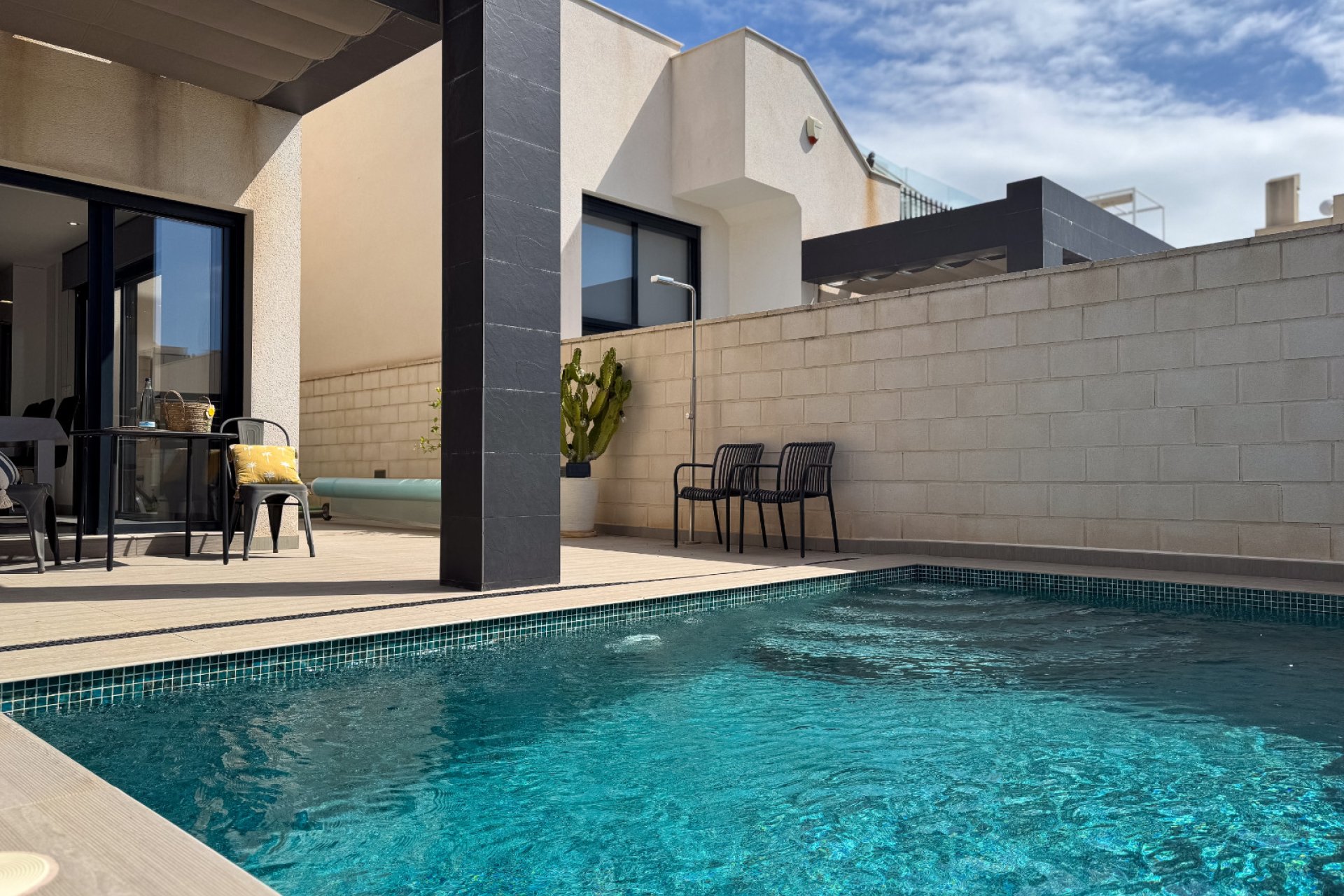 Återförsäljning - Villa -
Ciudad quesada - Rojales