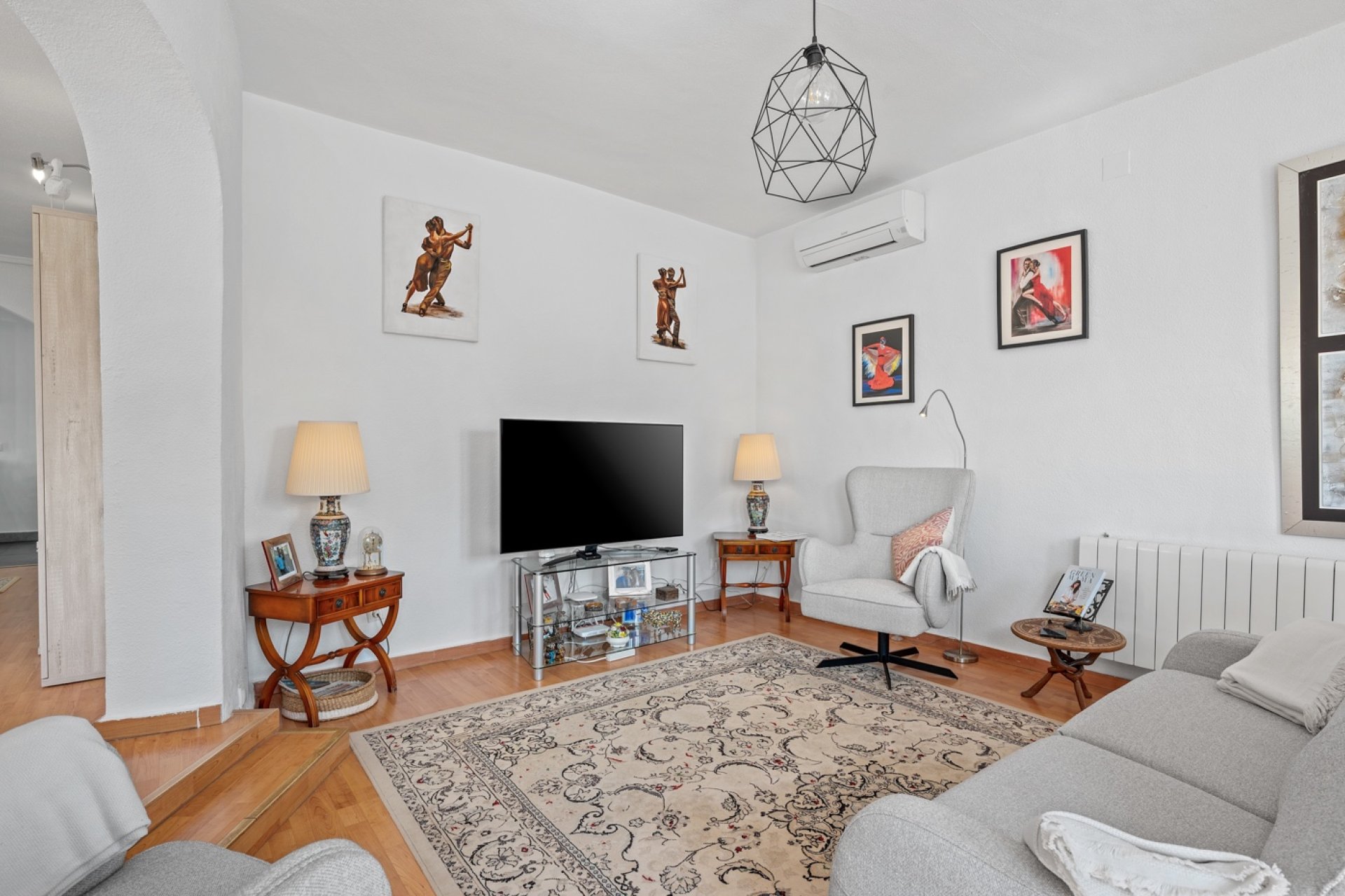 Återförsäljning - Villa -
Ciudad quesada - Rojales