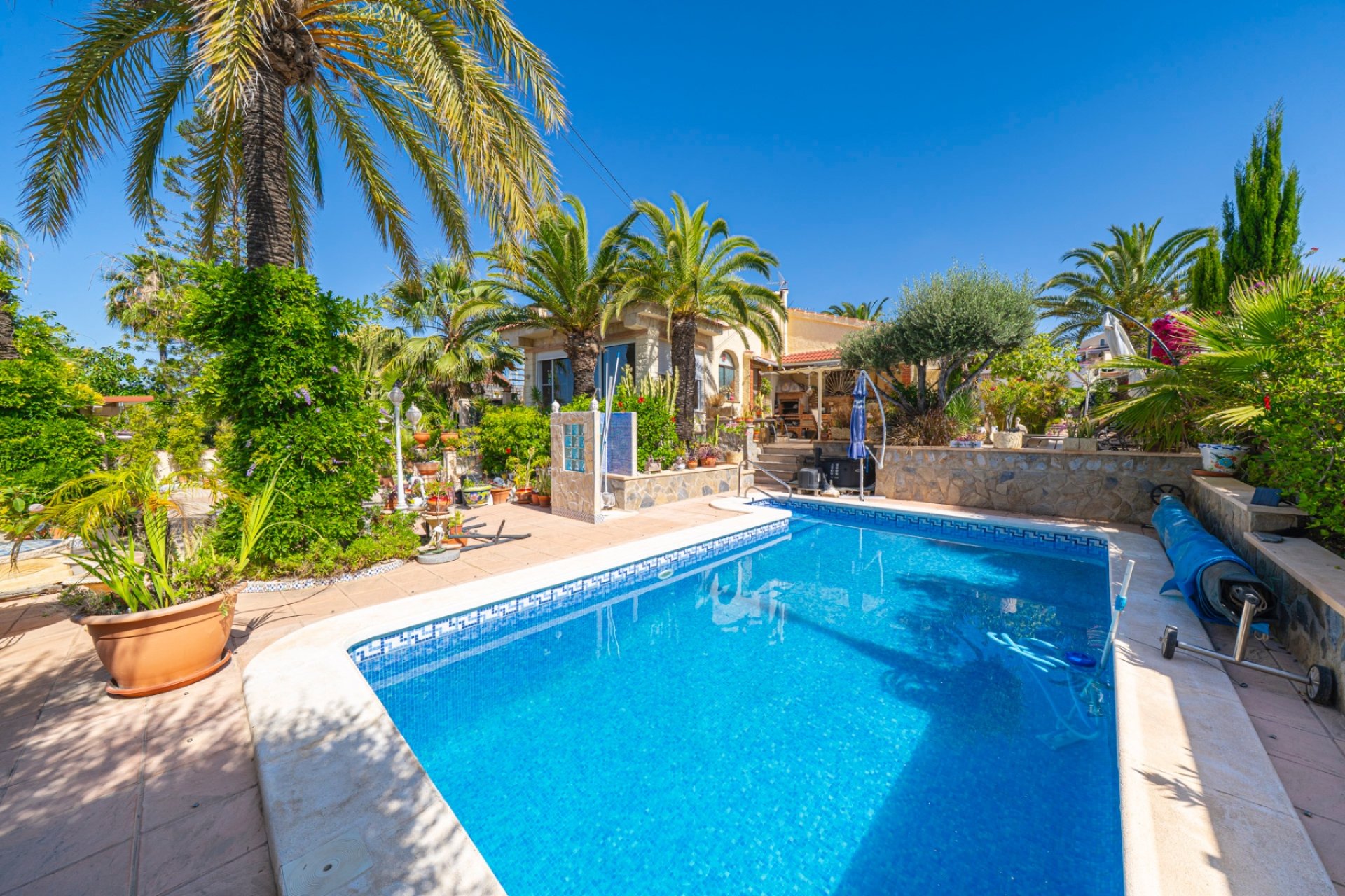 Återförsäljning - Villa -
Ciudad quesada - Rojales