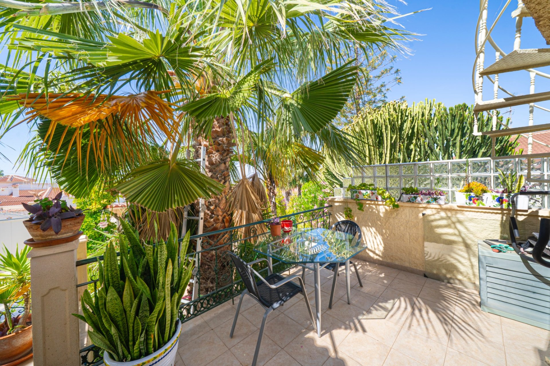 Återförsäljning - Villa -
Ciudad quesada - Rojales