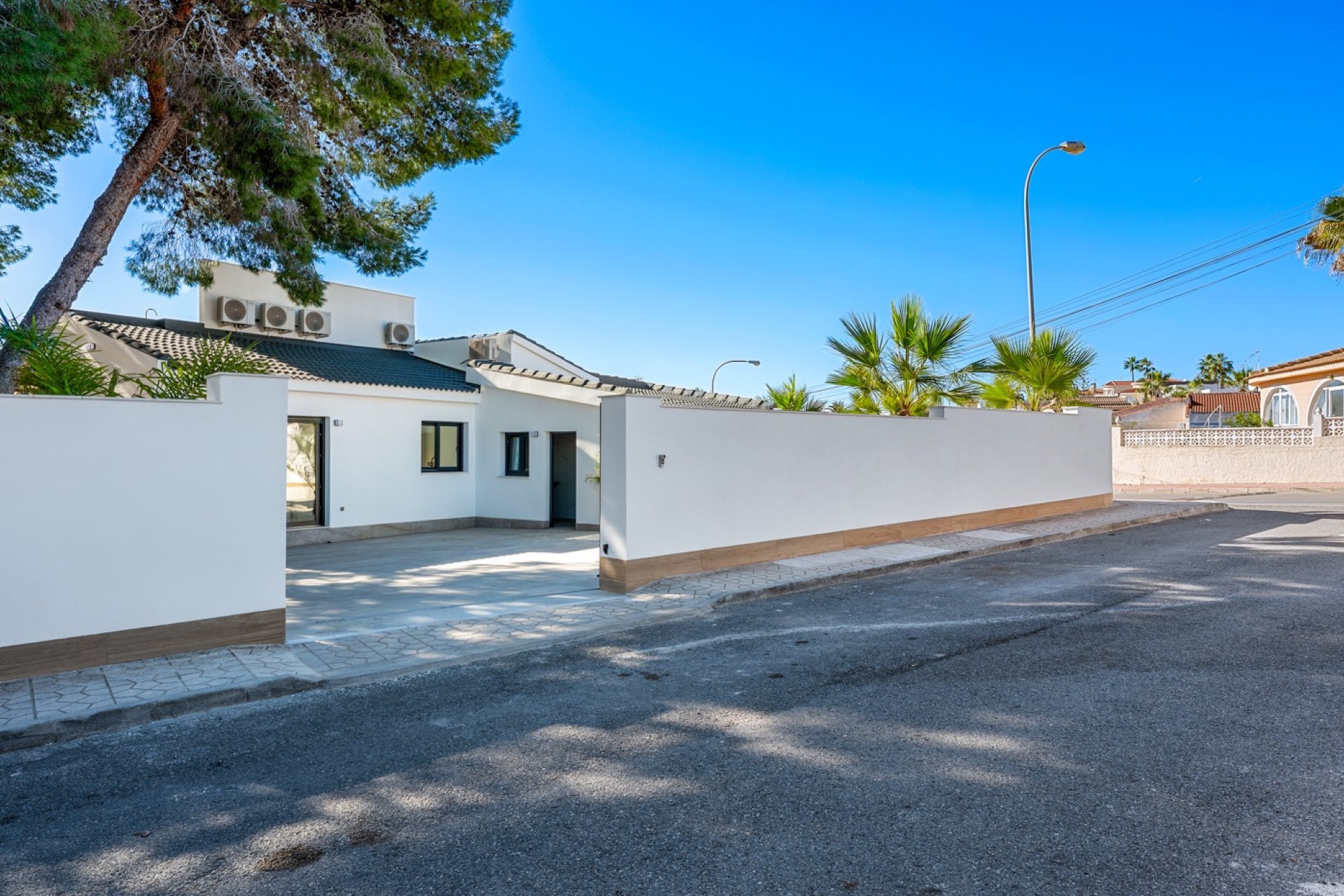 Återförsäljning - Villa -
Ciudad quesada - Rojales