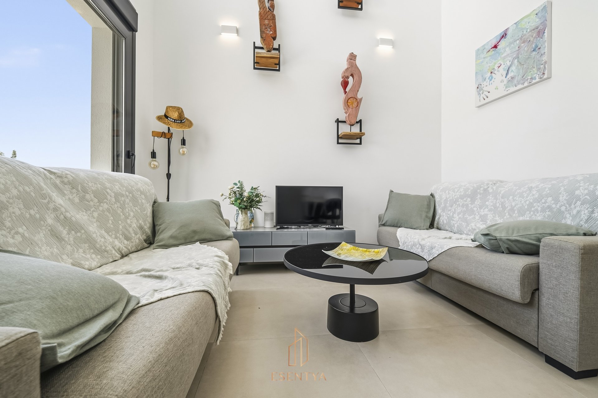 Återförsäljning - Villa -
Daya Vieja