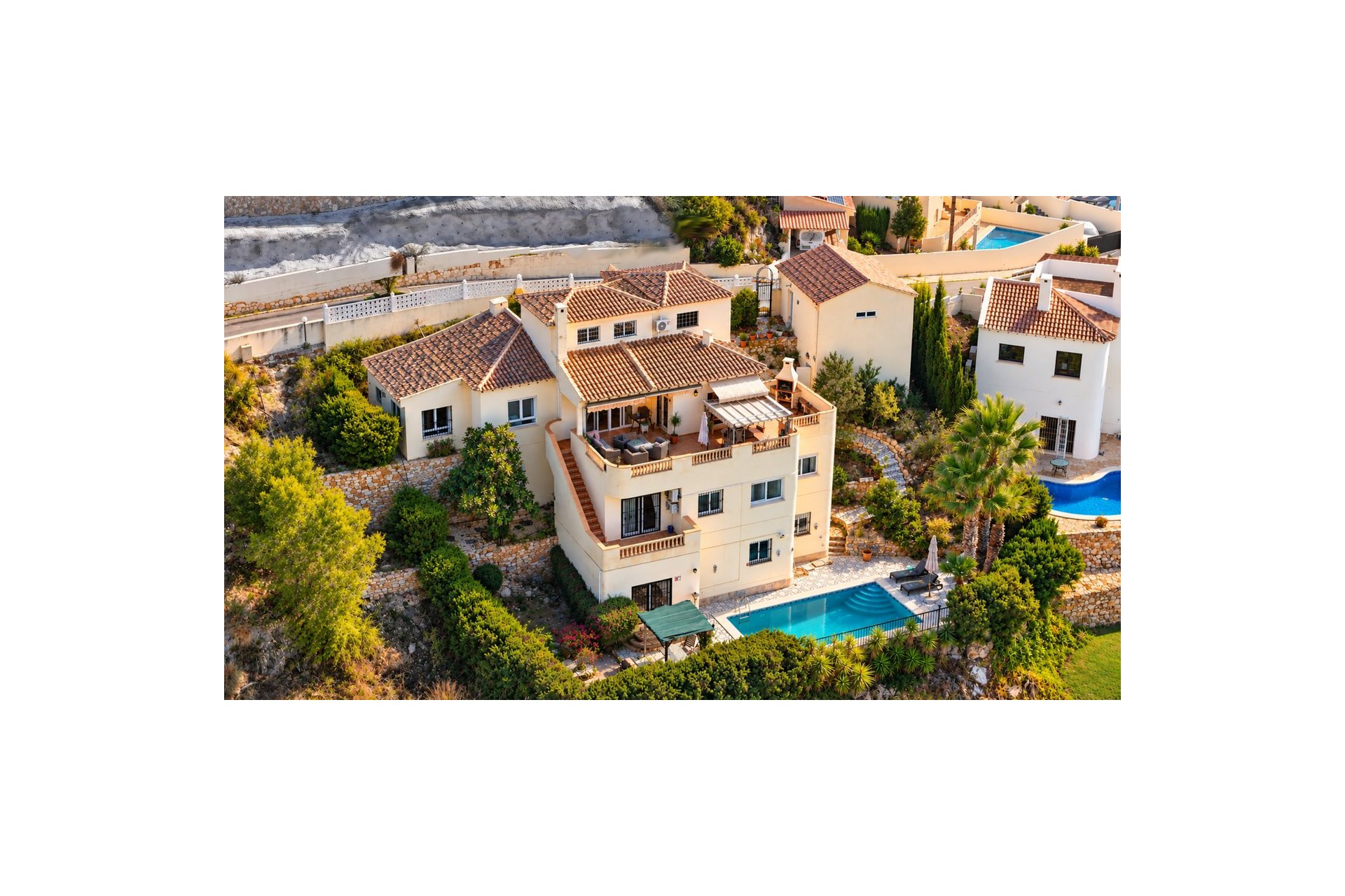 Återförsäljning - Villa -
Dehesa De Campoamor - Las Ramblas Golf