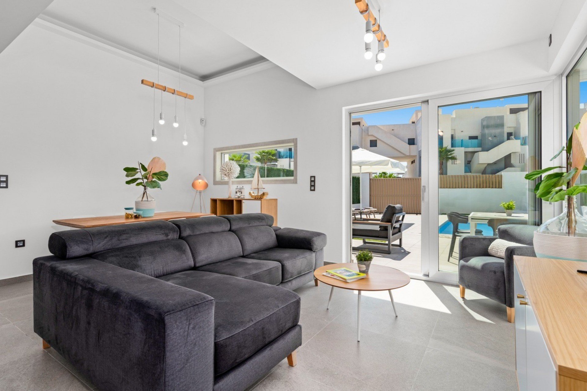 Återförsäljning - Villa Detached -
Guardamar del Segura - El Raso