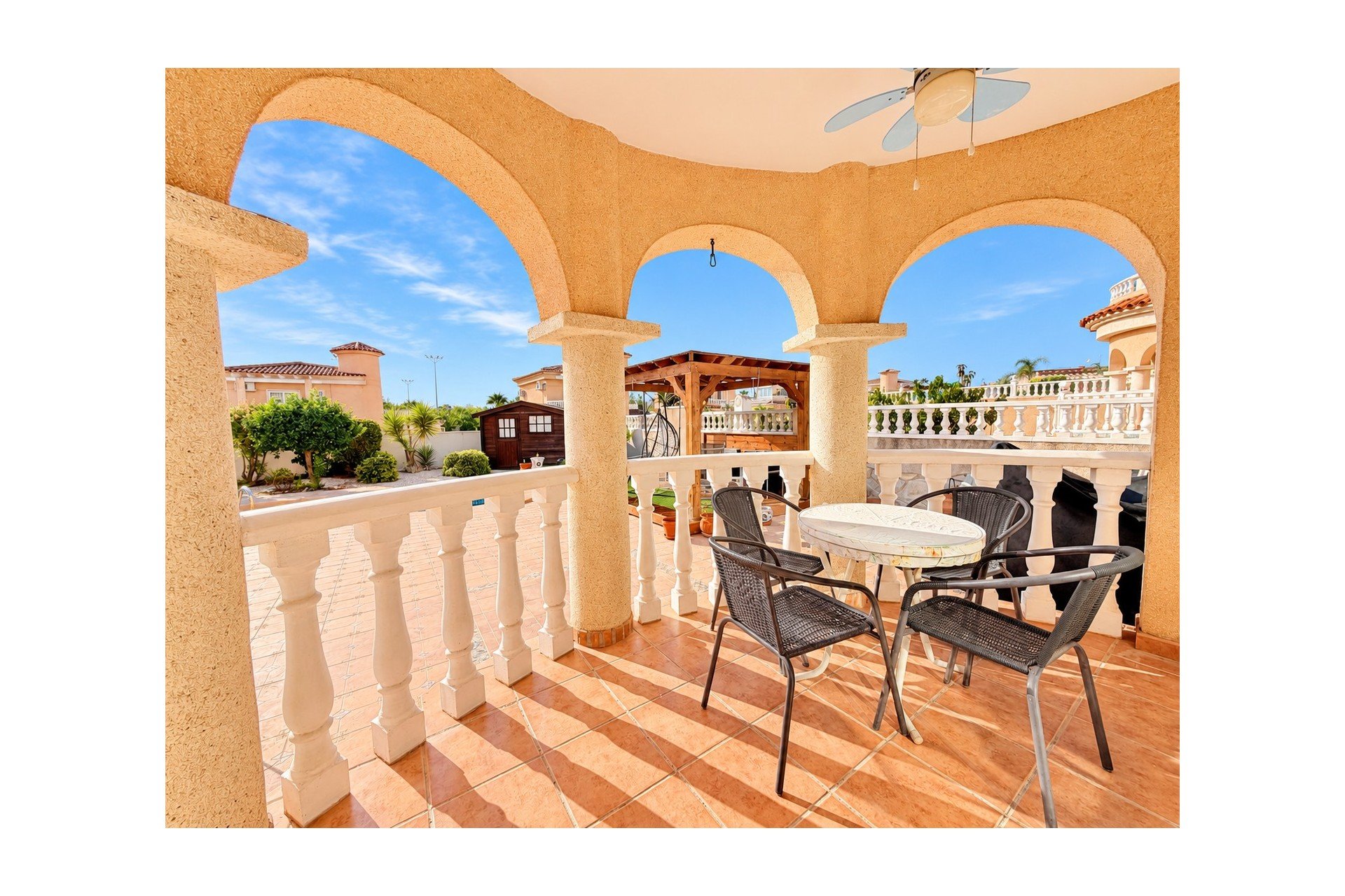 Återförsäljning - Villa Detached -
San Fulgencio - urb.la marina