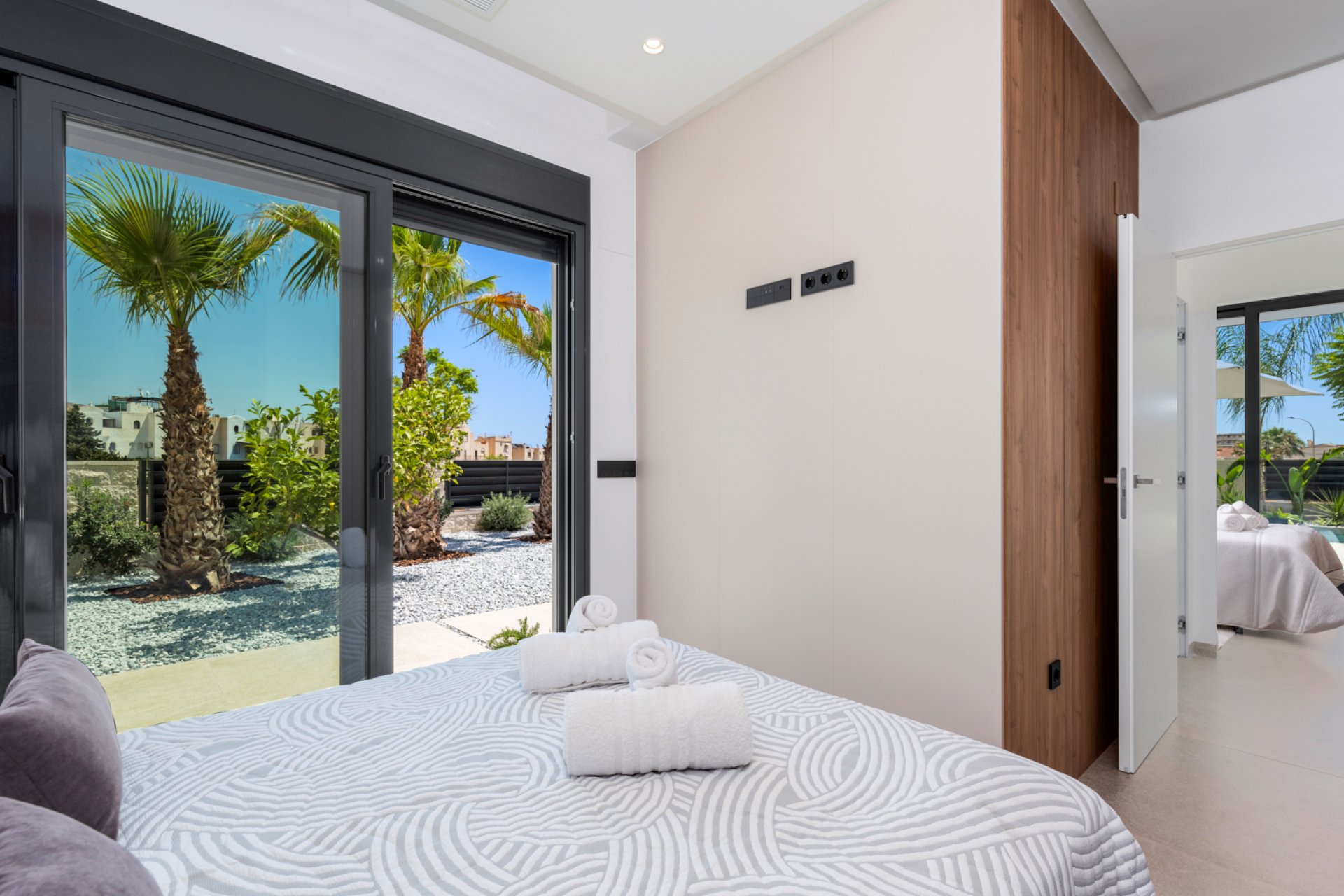 Återförsäljning - Villa -
El Campello - El Amerador