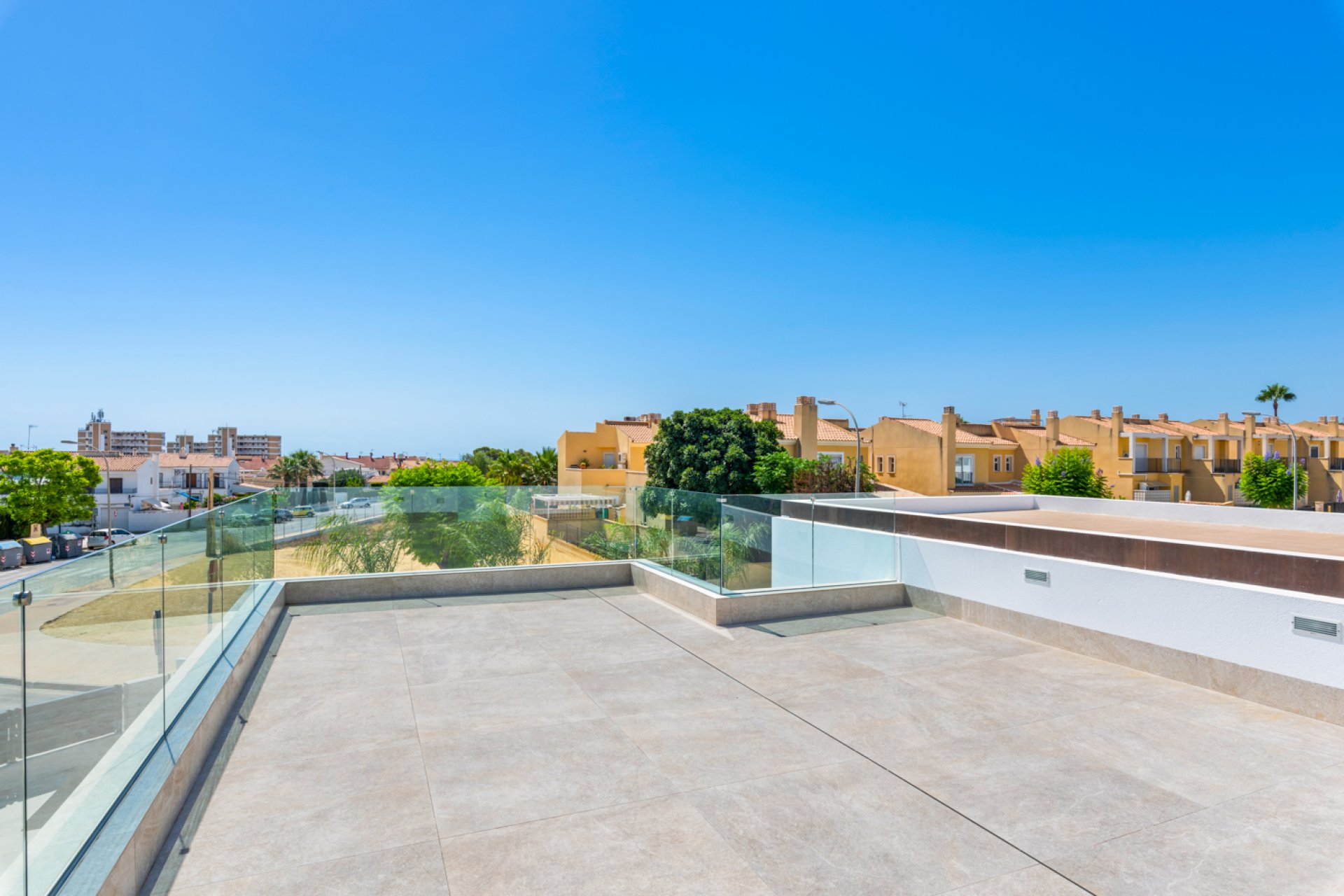 Återförsäljning - Villa -
El Campello - El Amerador