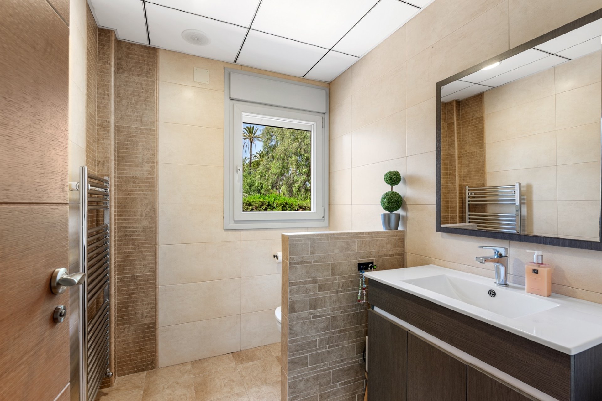 Återförsäljning - Villa -
Elche - Elche/Elx