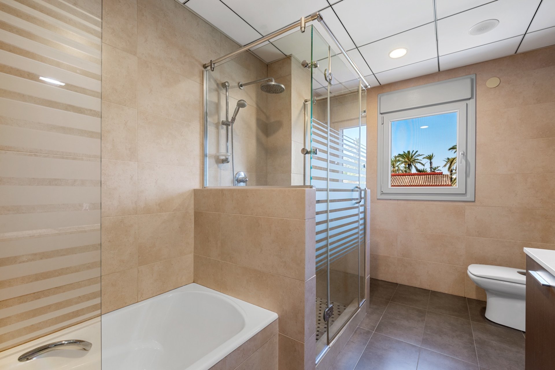 Återförsäljning - Villa -
Elche - Elche/Elx