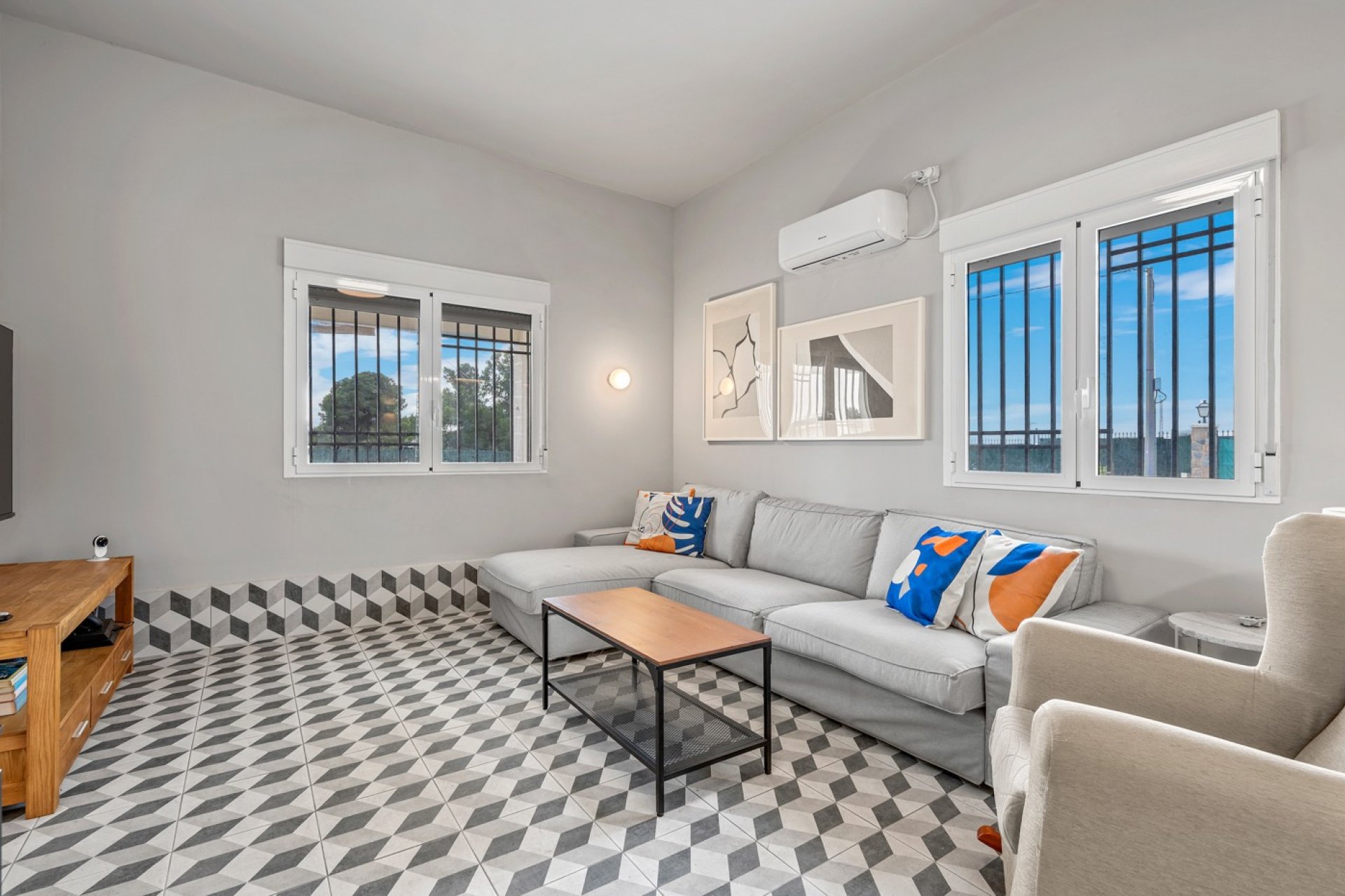 Återförsäljning - Villa -
Elche - Elche/Elx