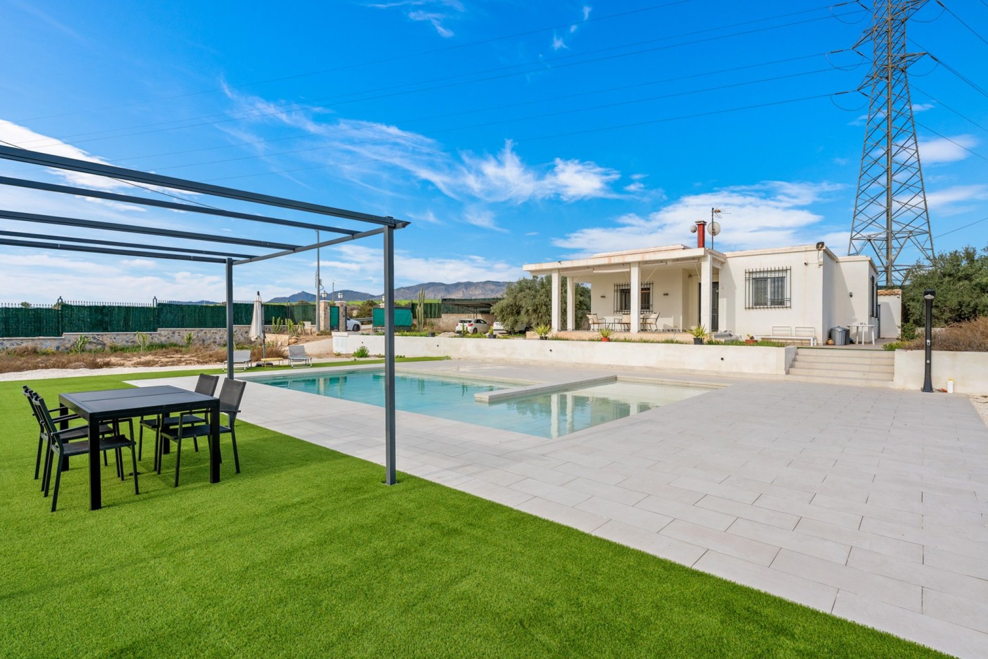 Återförsäljning - Villa -
Elche - Elche/Elx