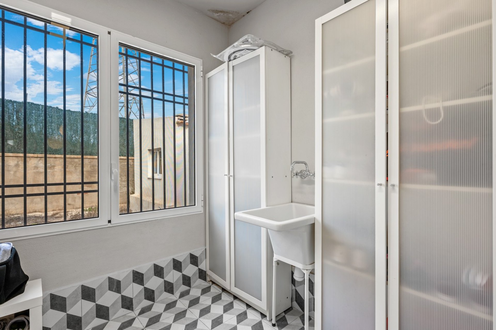 Återförsäljning - Villa -
Elche - Elche/Elx