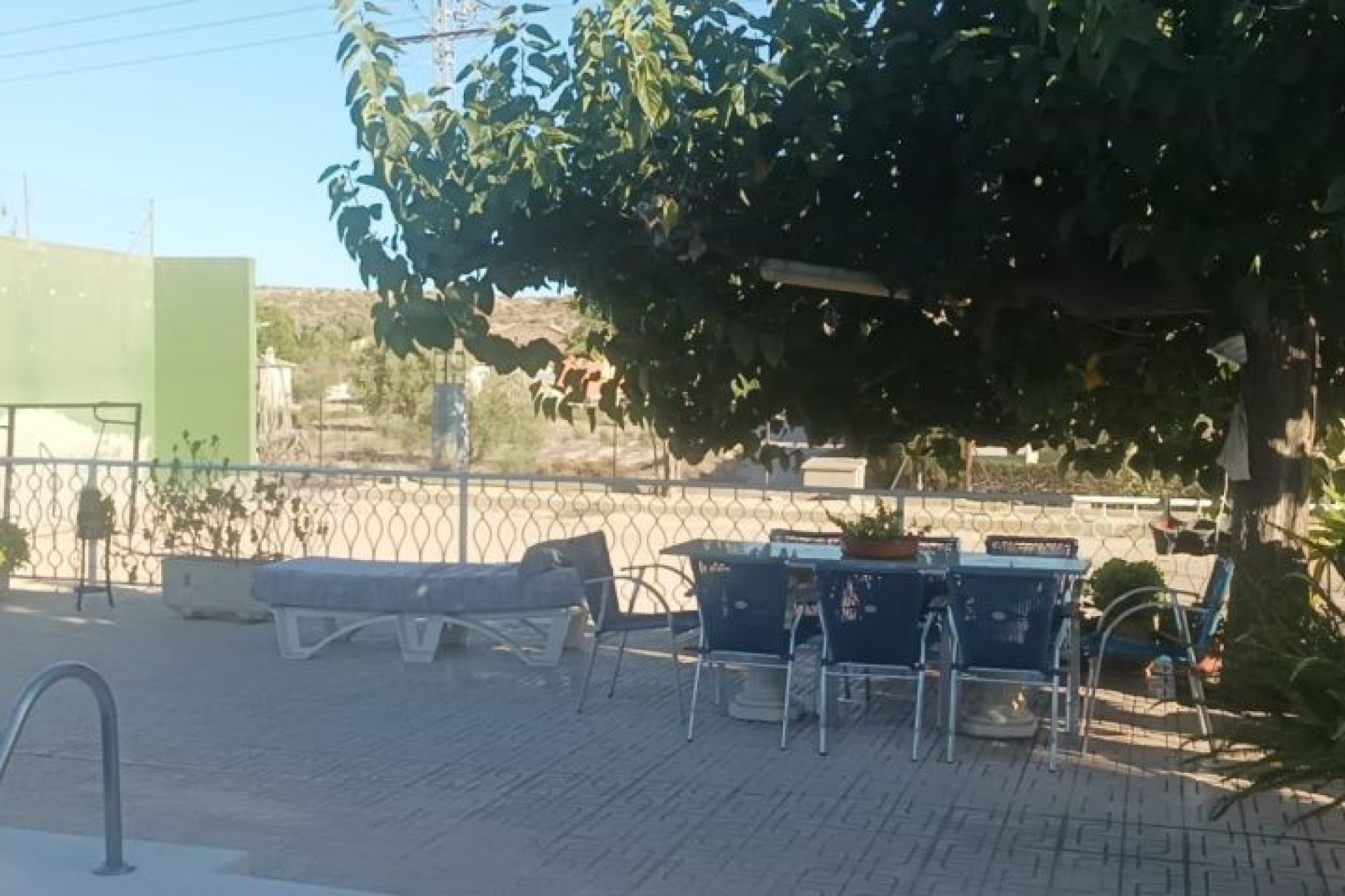 Återförsäljning - Villa -
Elche