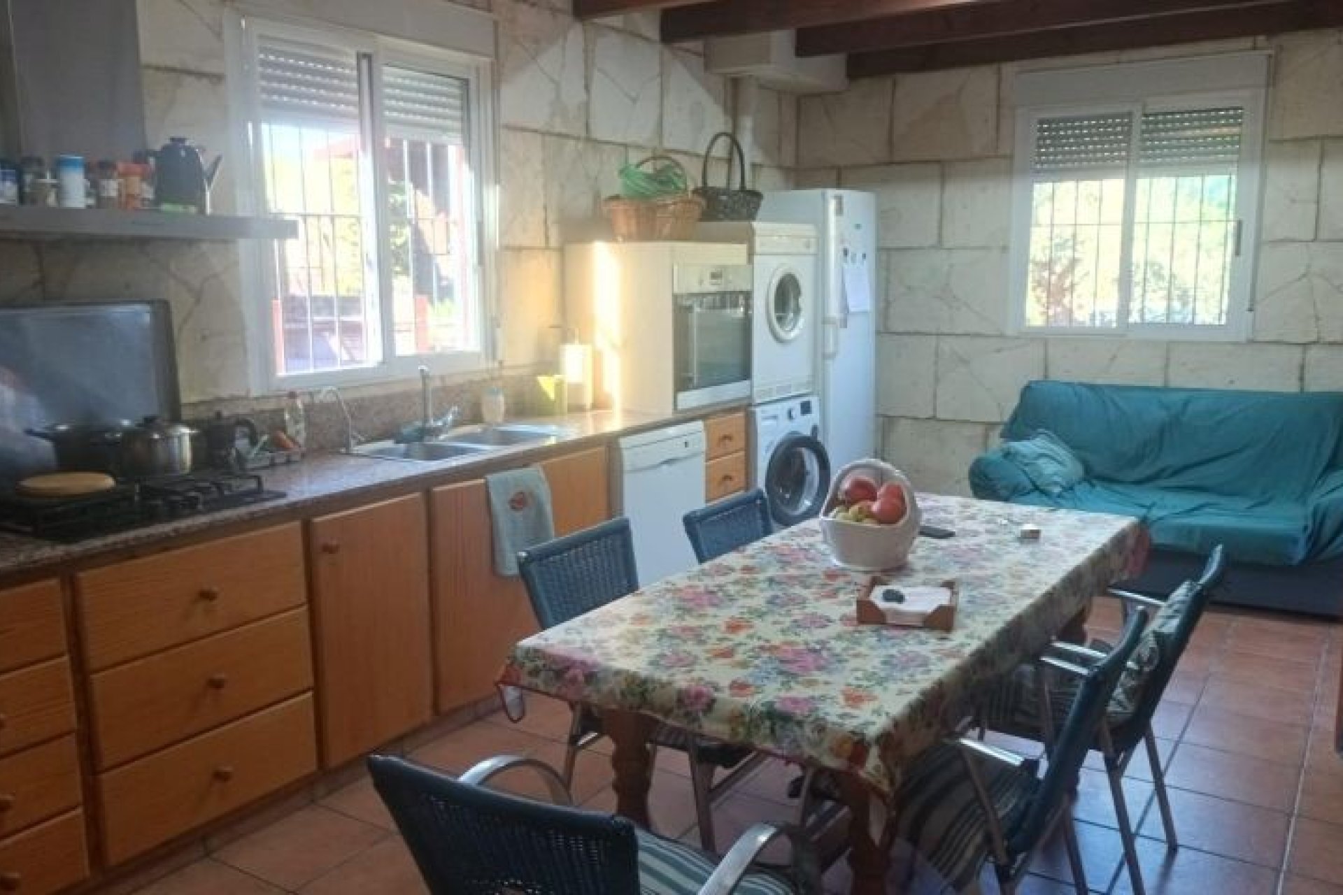 Återförsäljning - Villa -
Elche