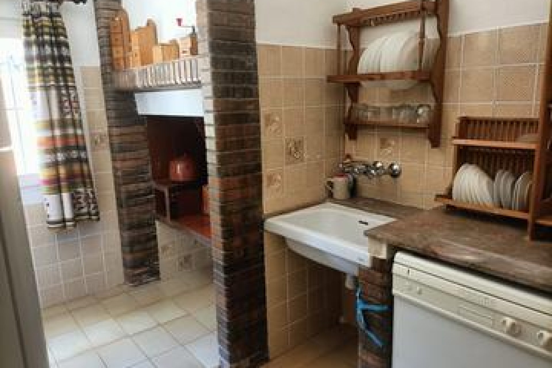 Återförsäljning - Villa -
Elche