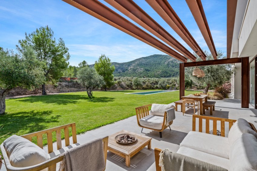 Återförsäljning - Villa -
Finestrat