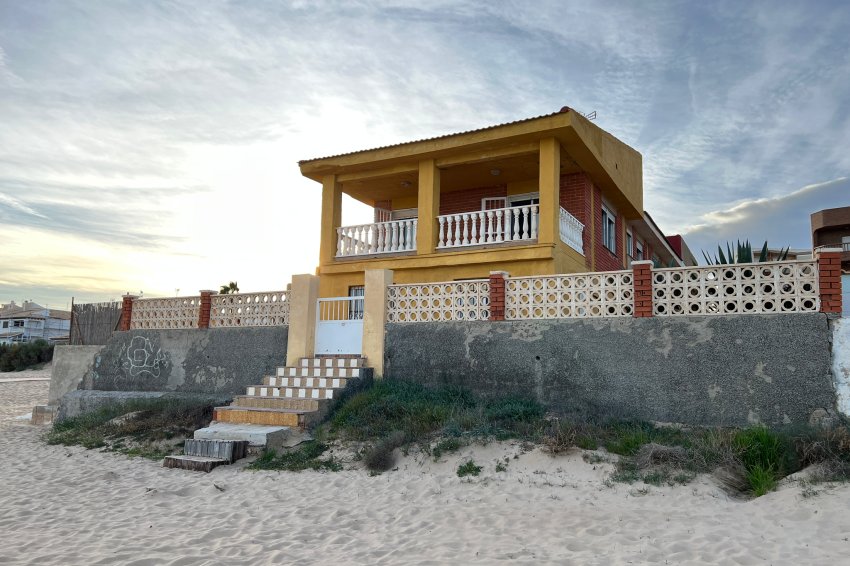 Återförsäljning - Villa -
Guardamar del Segura - Costa Blanca Sur