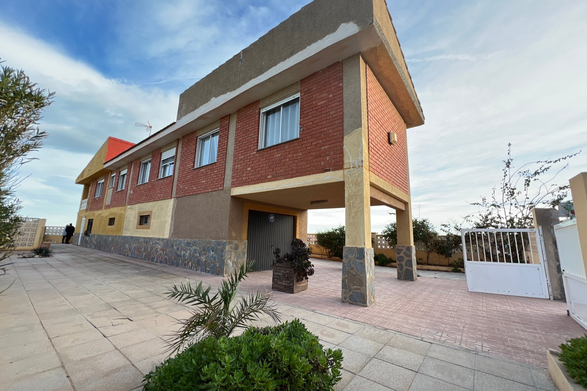 Återförsäljning - Villa -
Guardamar del Segura - Costa Blanca Sur