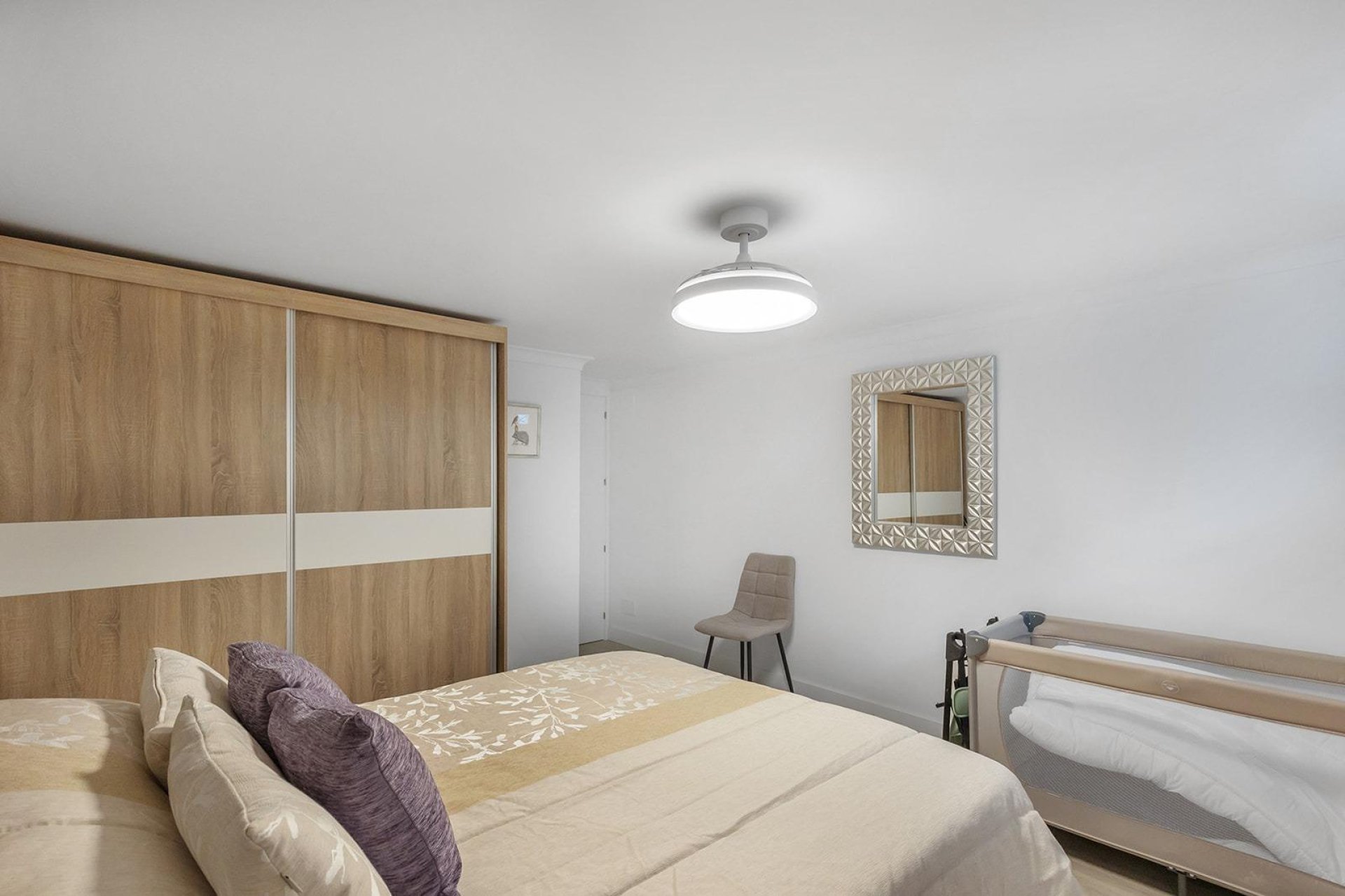 Återförsäljning - Villa -
Guardamar del Segura - Urbanizaciones