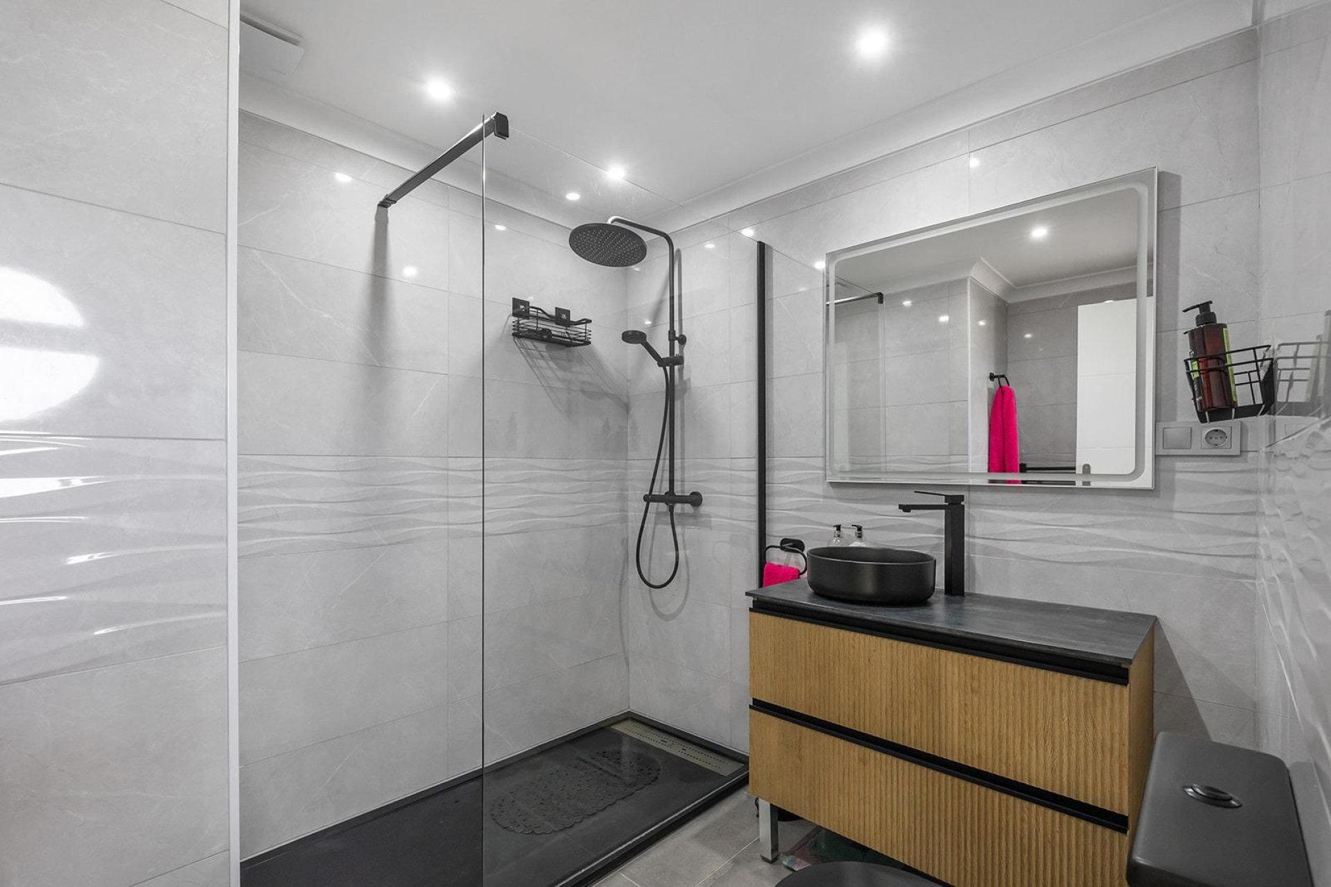 Återförsäljning - Villa -
Guardamar del Segura - Urbanizaciones