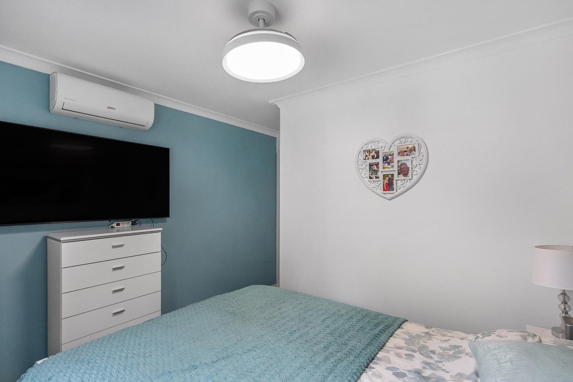 Återförsäljning - Villa -
Guardamar del Segura - Urbanizaciones