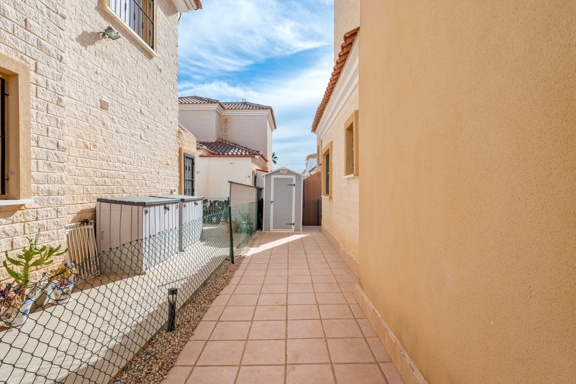 Återförsäljning - Villa -
Guardamar del Segura