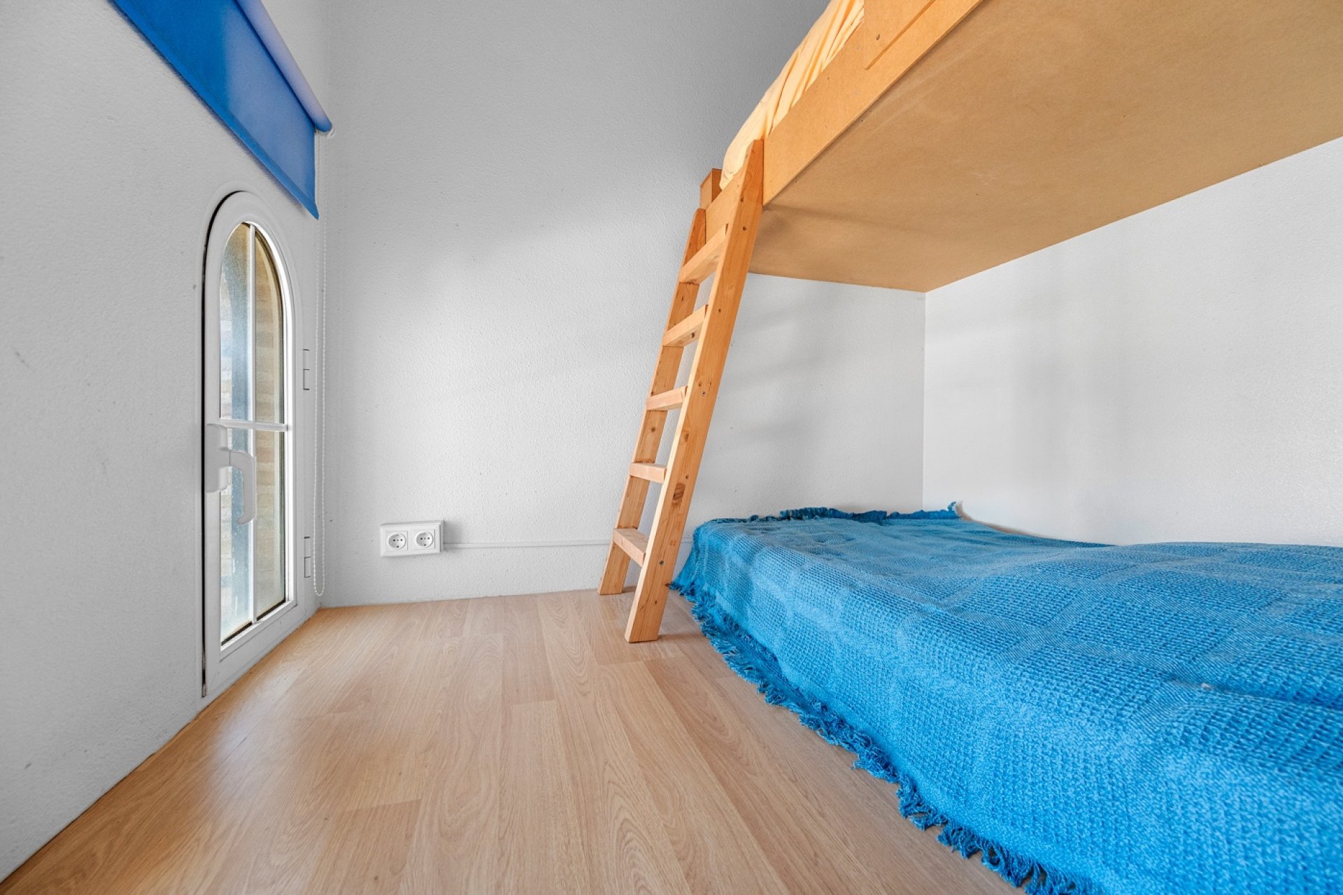 Återförsäljning - Villa -
Guardamar del Segura