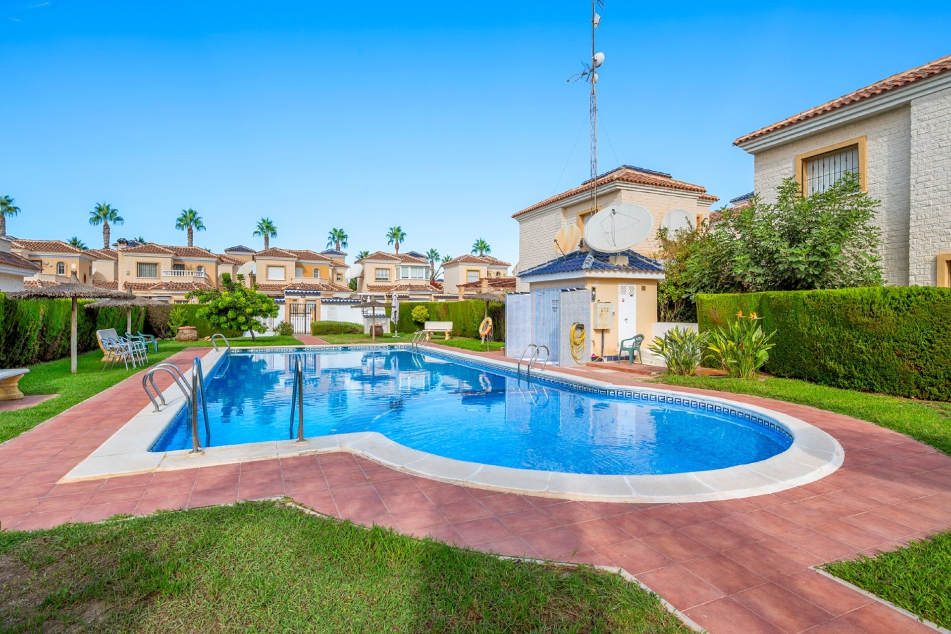 Återförsäljning - Villa -
Guardamar del Segura