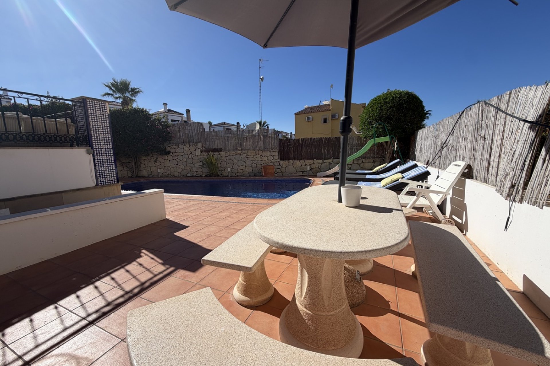 Återförsäljning - Villa -
La Finca Golf