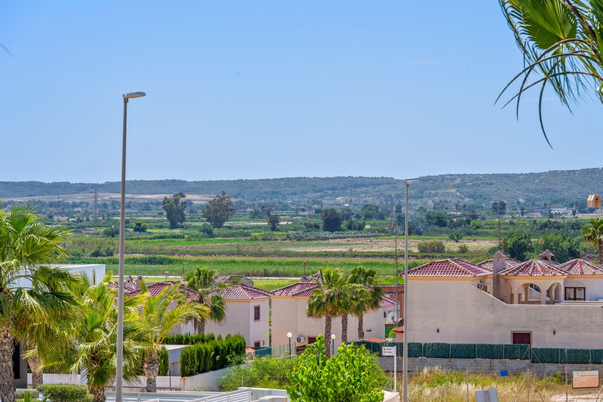 Återförsäljning - Villa -
La Marina