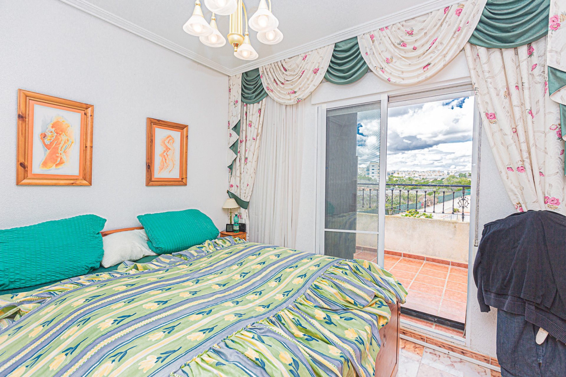 Återförsäljning - Villa -
La Zenia