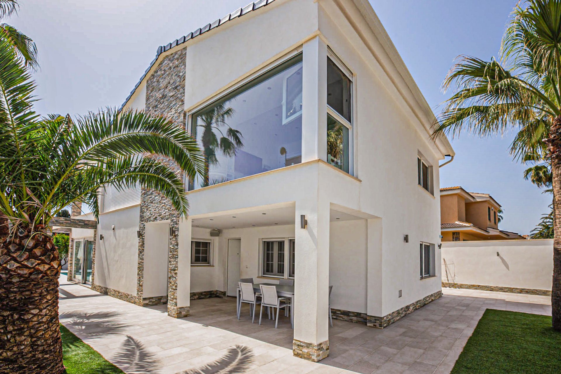 Återförsäljning - Villa -
La Zenia