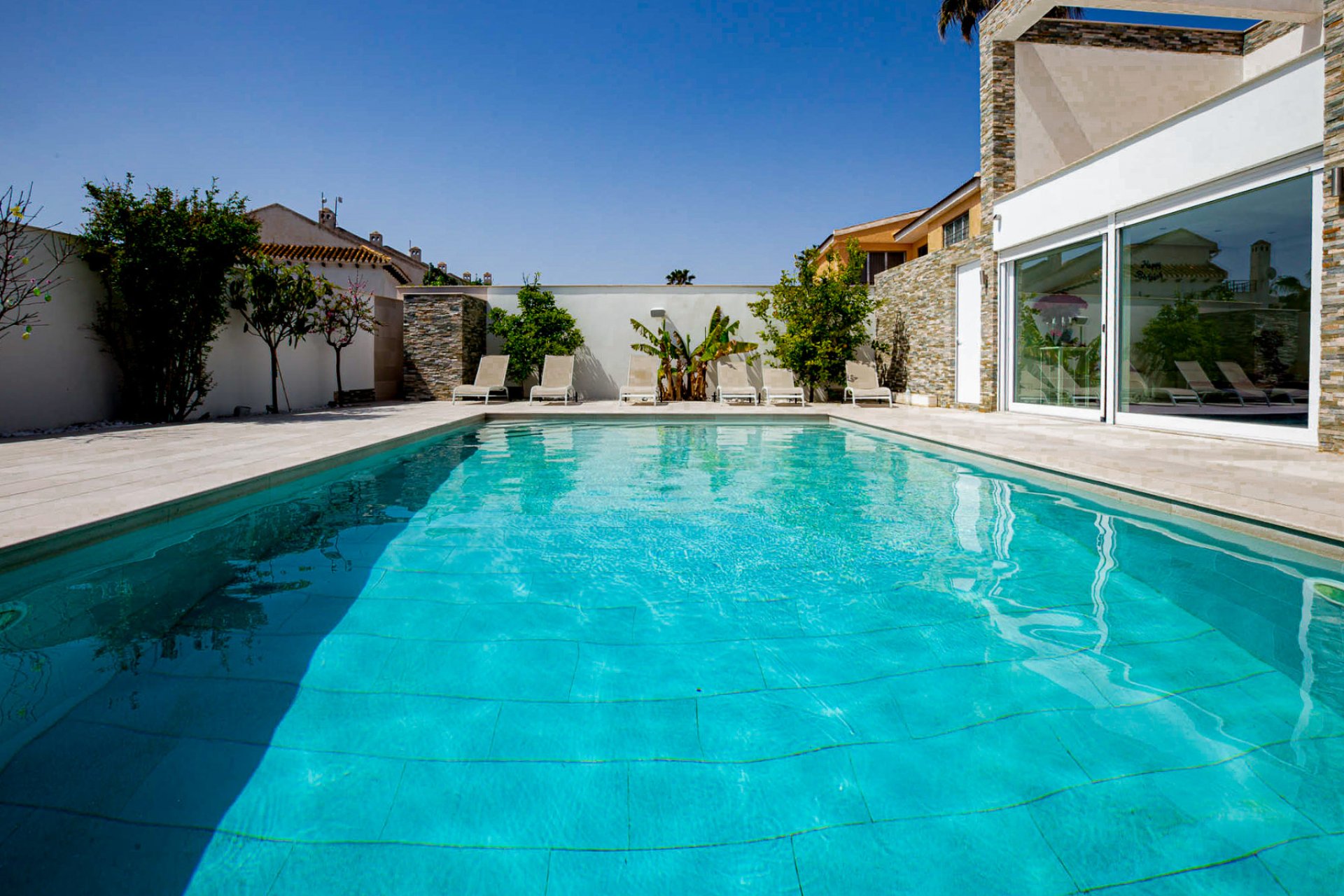 Återförsäljning - Villa -
La Zenia