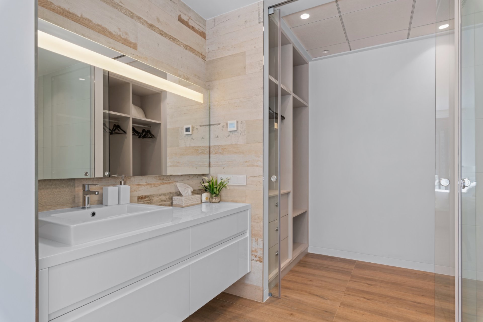 Återförsäljning - Villa -
Las Colinas Golf