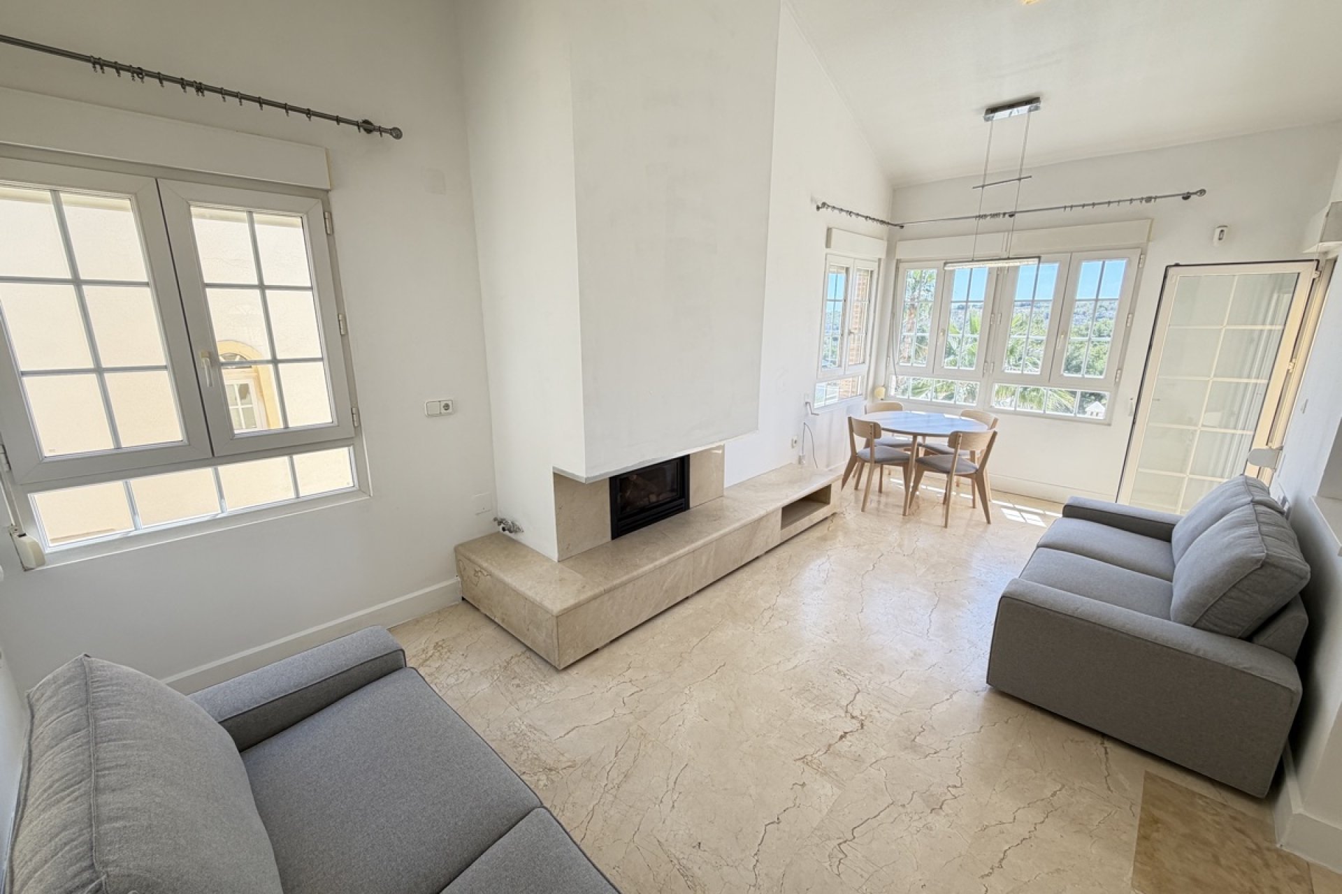 Återförsäljning - Villa -
Las Ramblas - Las Ramblas Golf