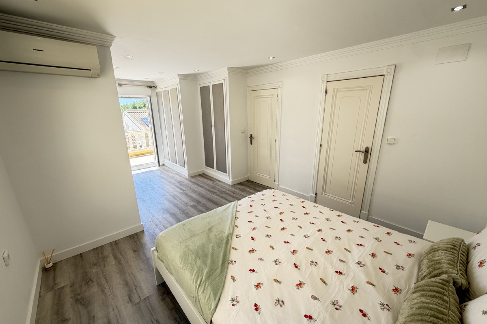 Återförsäljning - Villa -
Las Ramblas - Las Ramblas Golf