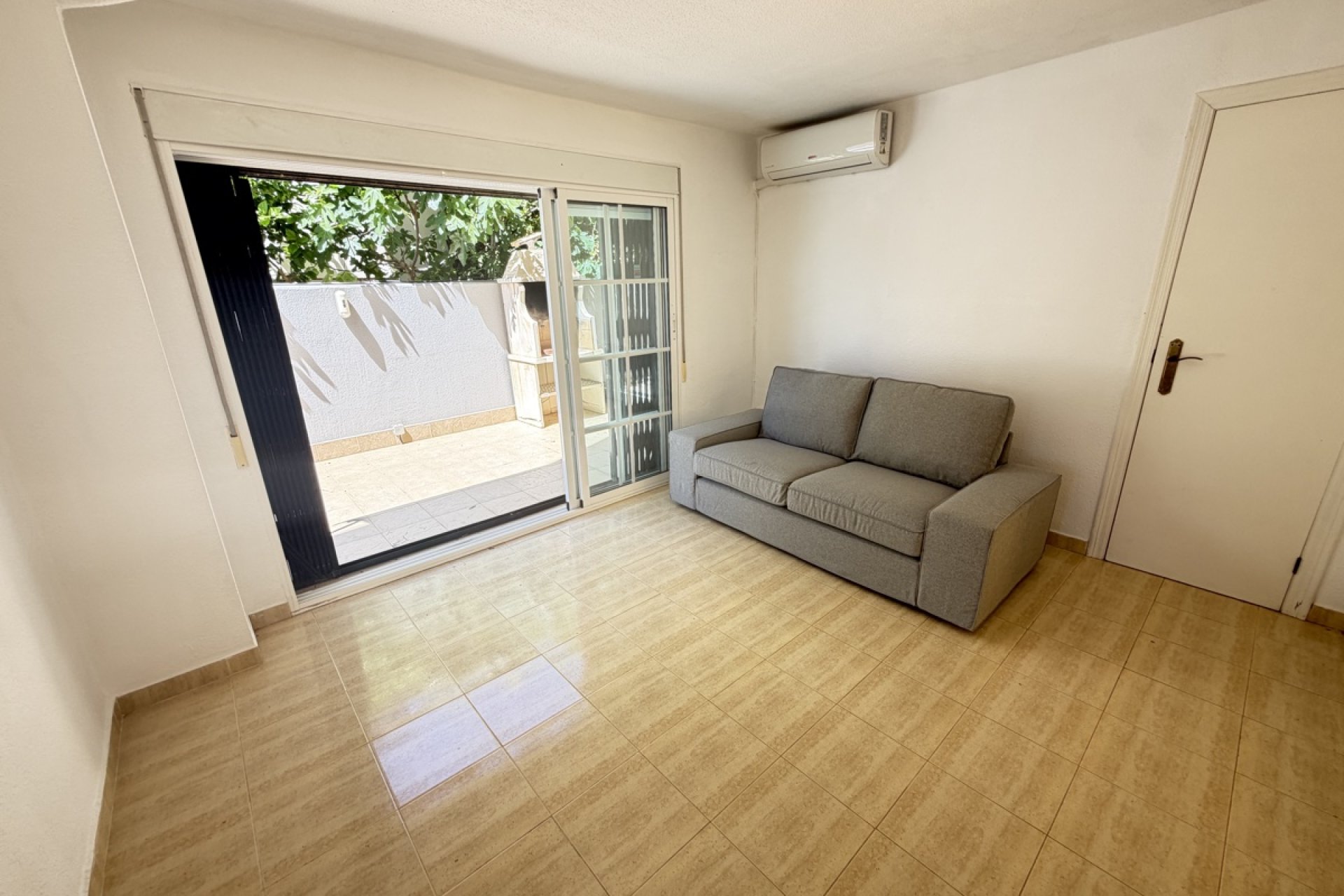 Återförsäljning - Villa -
Las Ramblas - Las Ramblas Golf