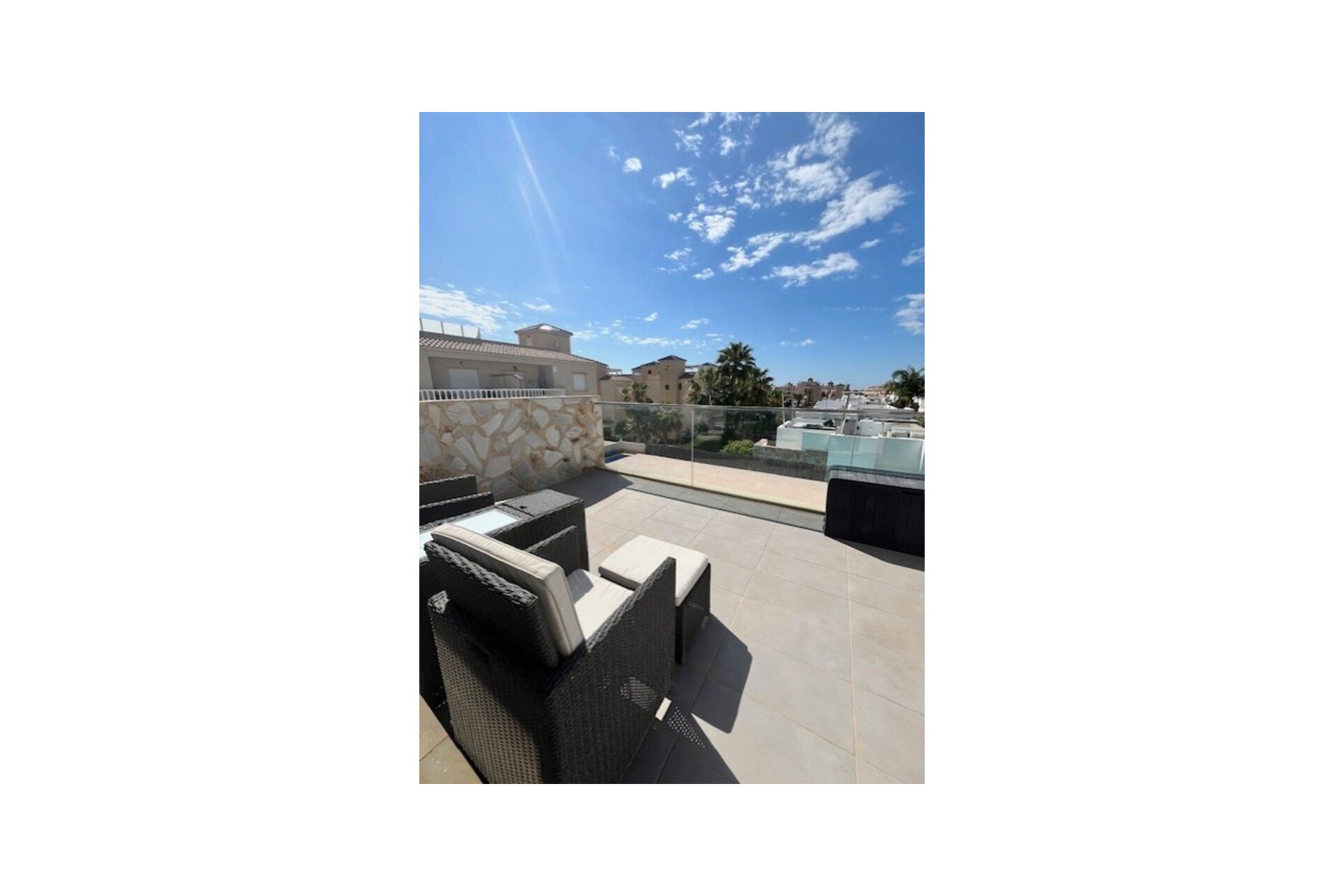 Återförsäljning - Villa -
Lomas de Cabo Roig