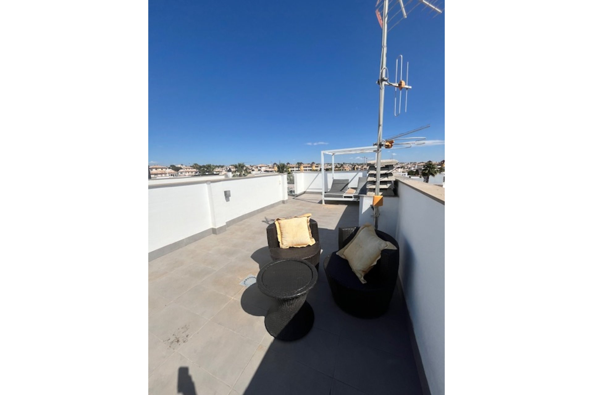 Återförsäljning - Villa -
Lomas de Cabo Roig