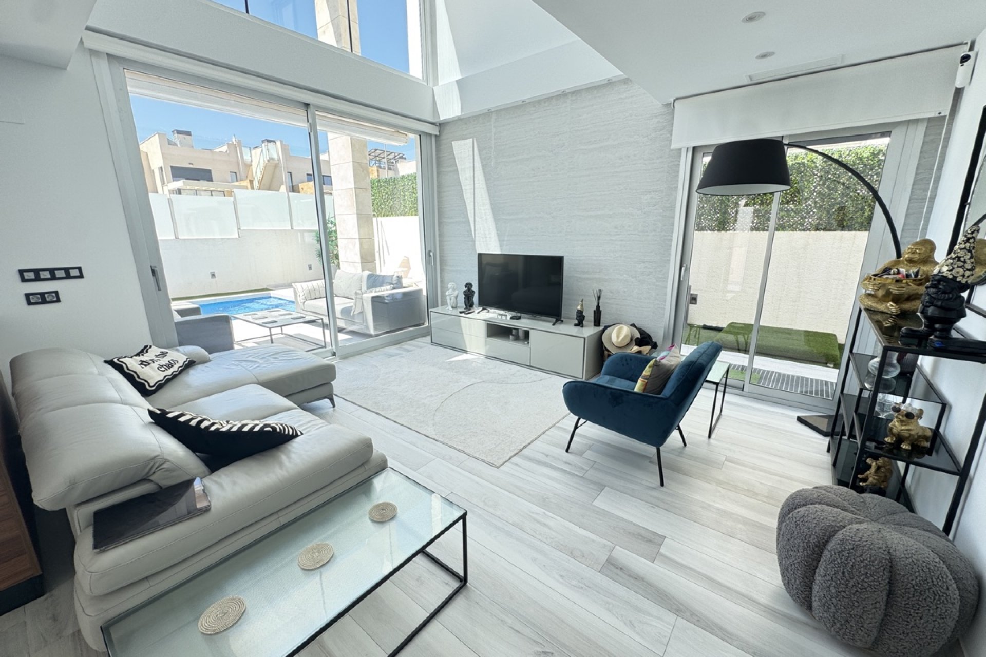 Återförsäljning - Villa -
Lomas de Cabo Roig