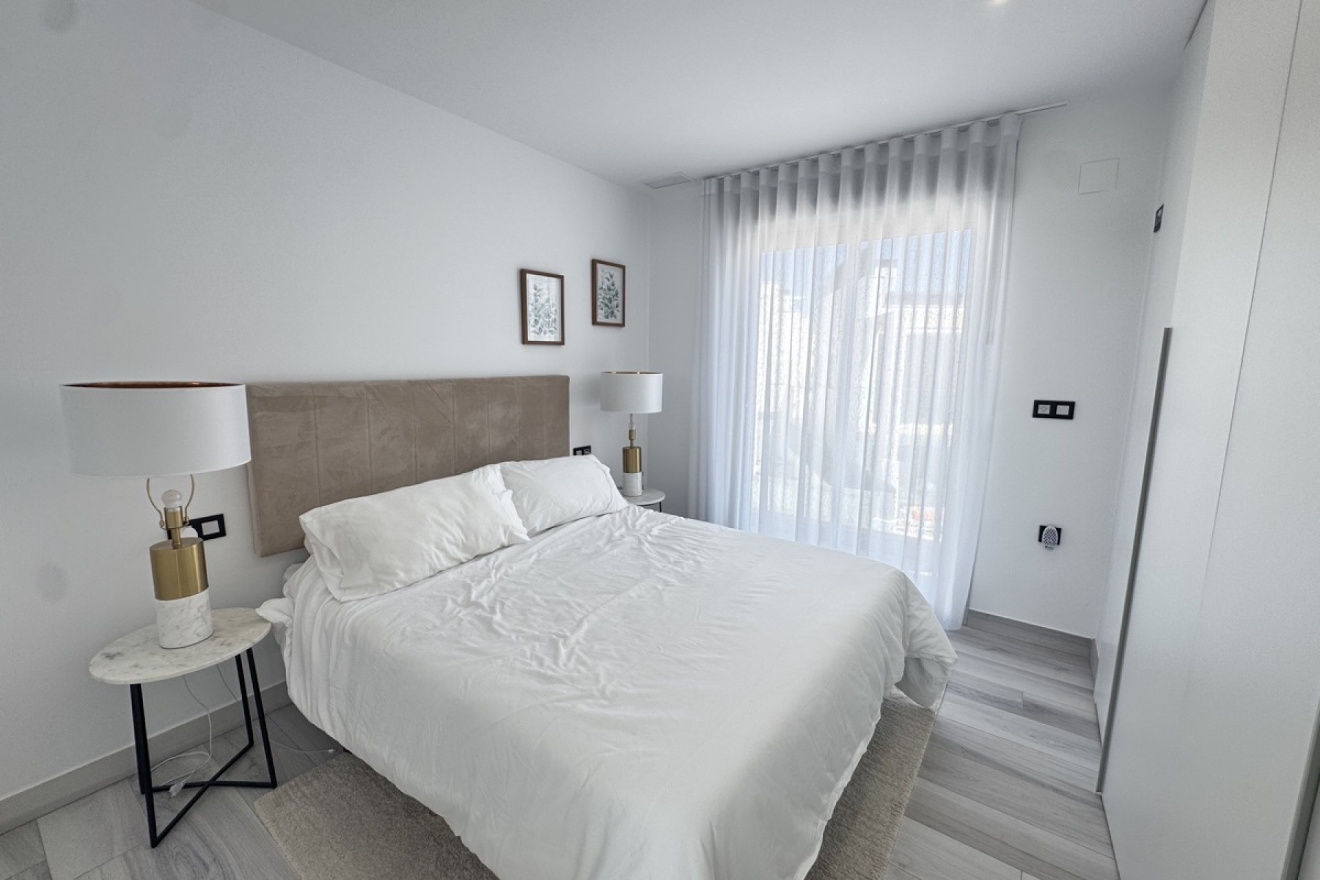 Återförsäljning - Villa -
Lomas de Cabo Roig