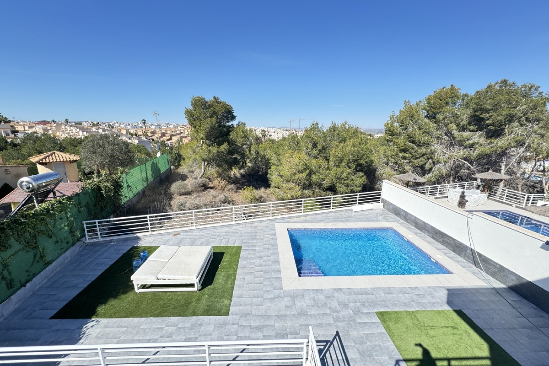 Återförsäljning - Villa -
Los Balcones