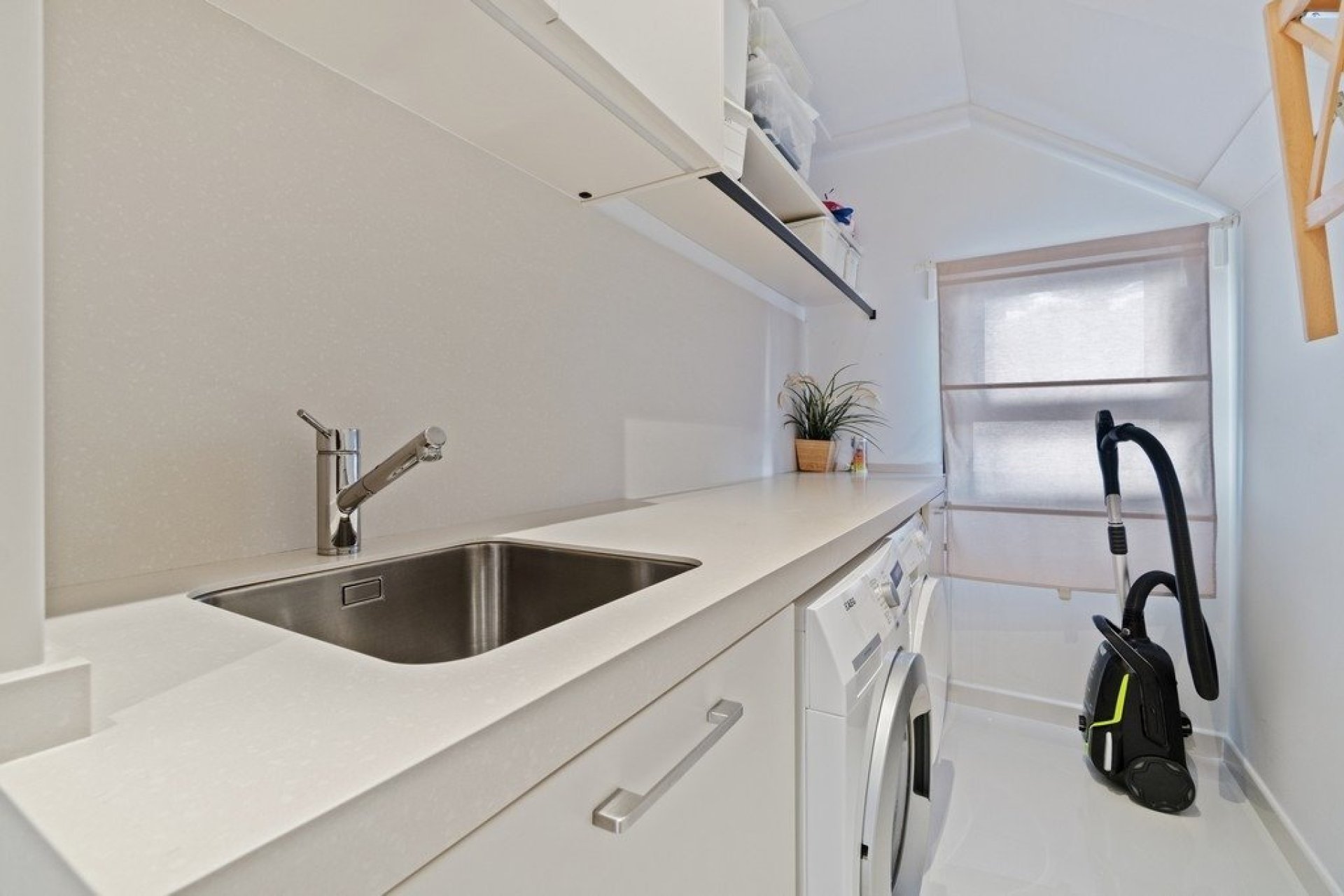 Återförsäljning - Villa -
Orihuela Costa - Agua Marina