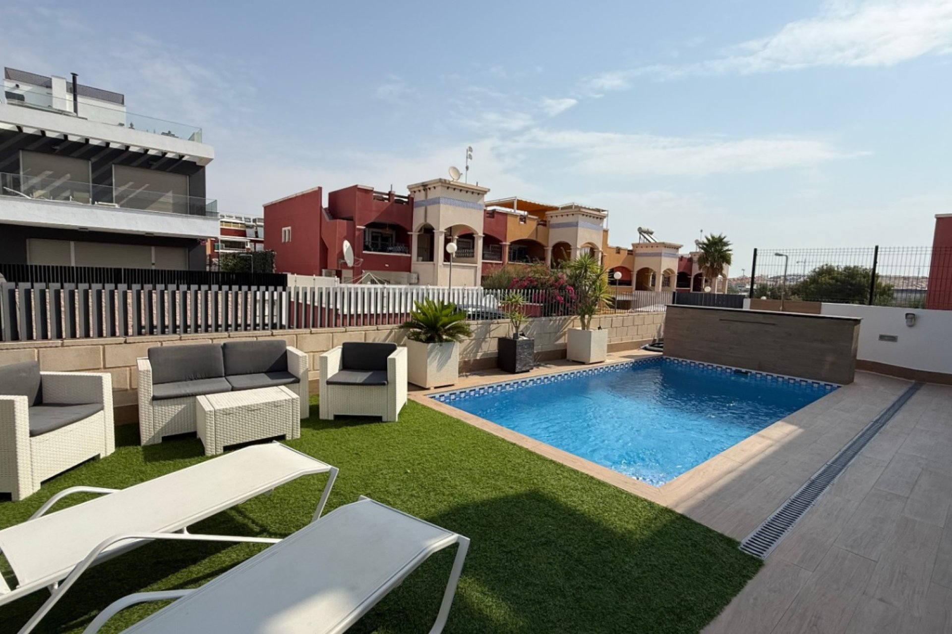 Återförsäljning - Villa -
Orihuela - Costa Blanca Sur