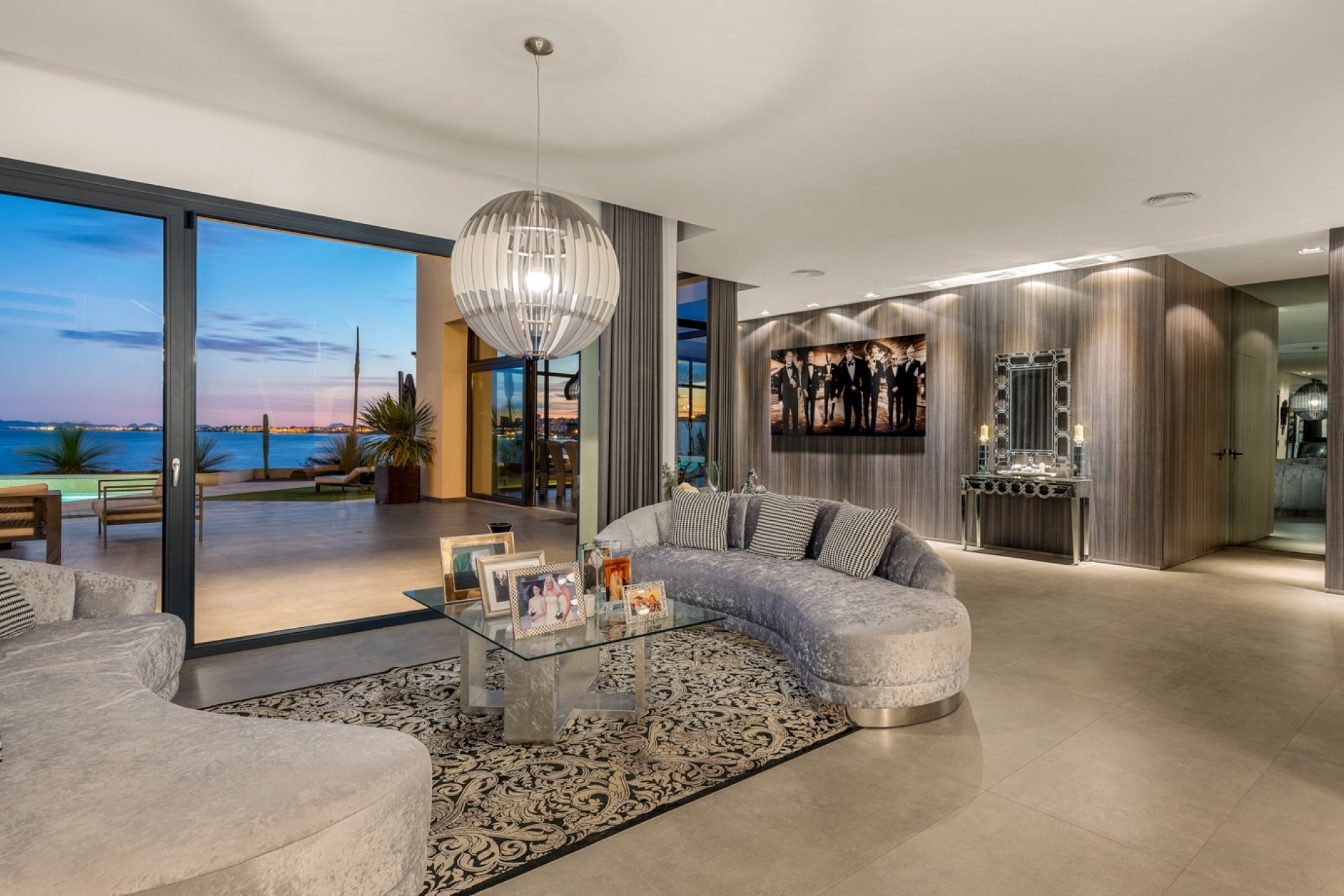 Återförsäljning - Villa -
Orihuela Costa - Cabo Roig