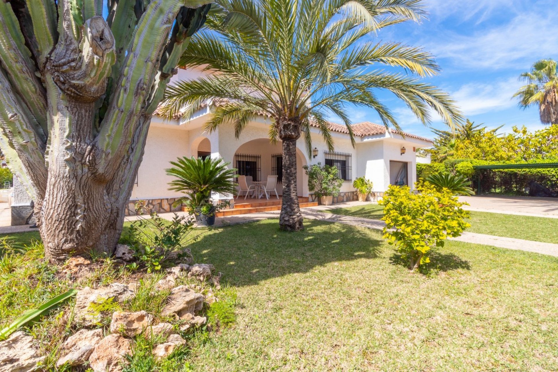 Återförsäljning - Villa -
Orihuela Costa - Cabo Roig