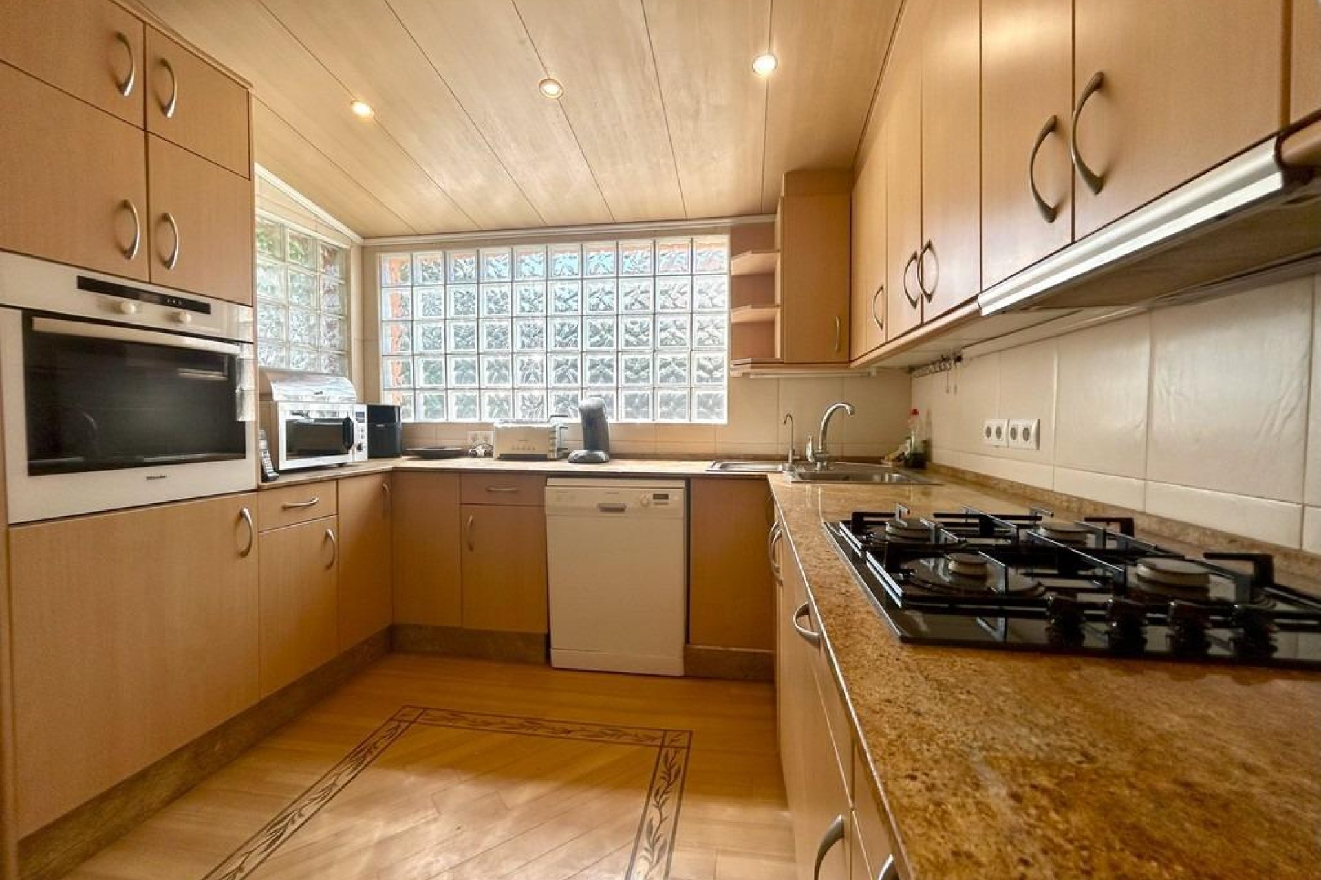 Återförsäljning - Villa -
Orihuela Costa - Cabo Roig