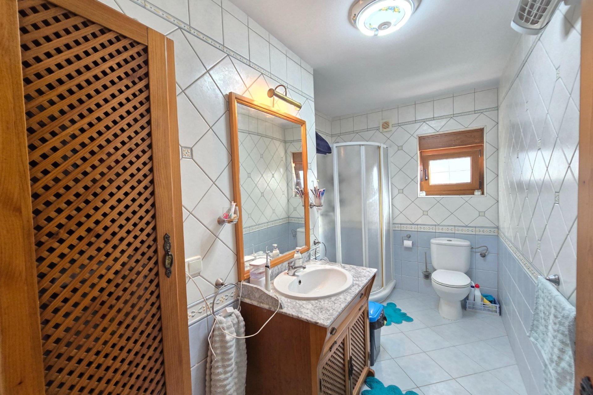 Återförsäljning - Villa * -
Orihuela Costa * - Cabo Roig *