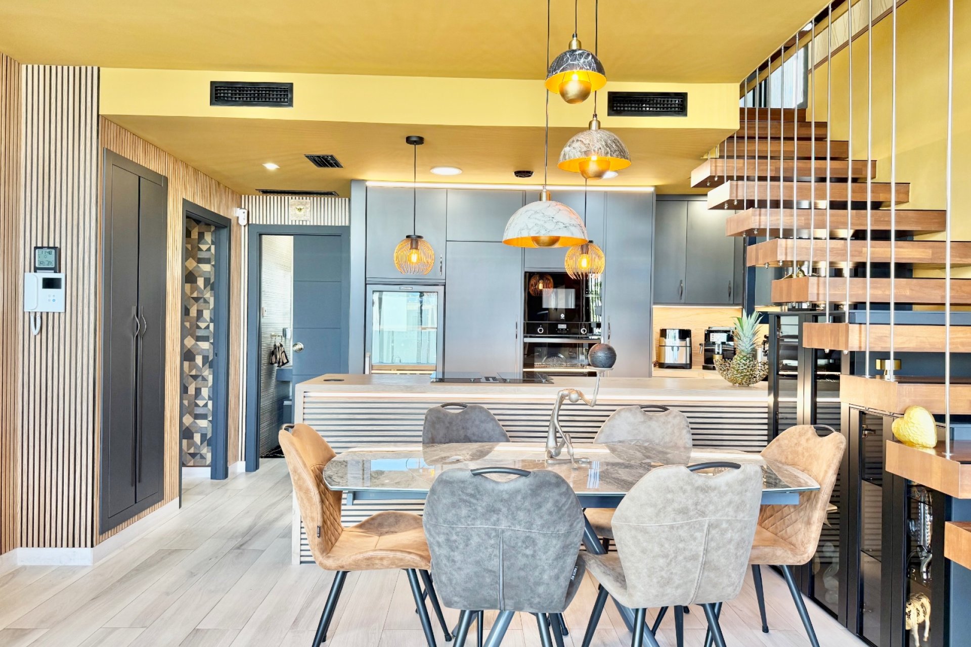 Återförsäljning - Villa -
Orihuela Costa - Cabo Roig
